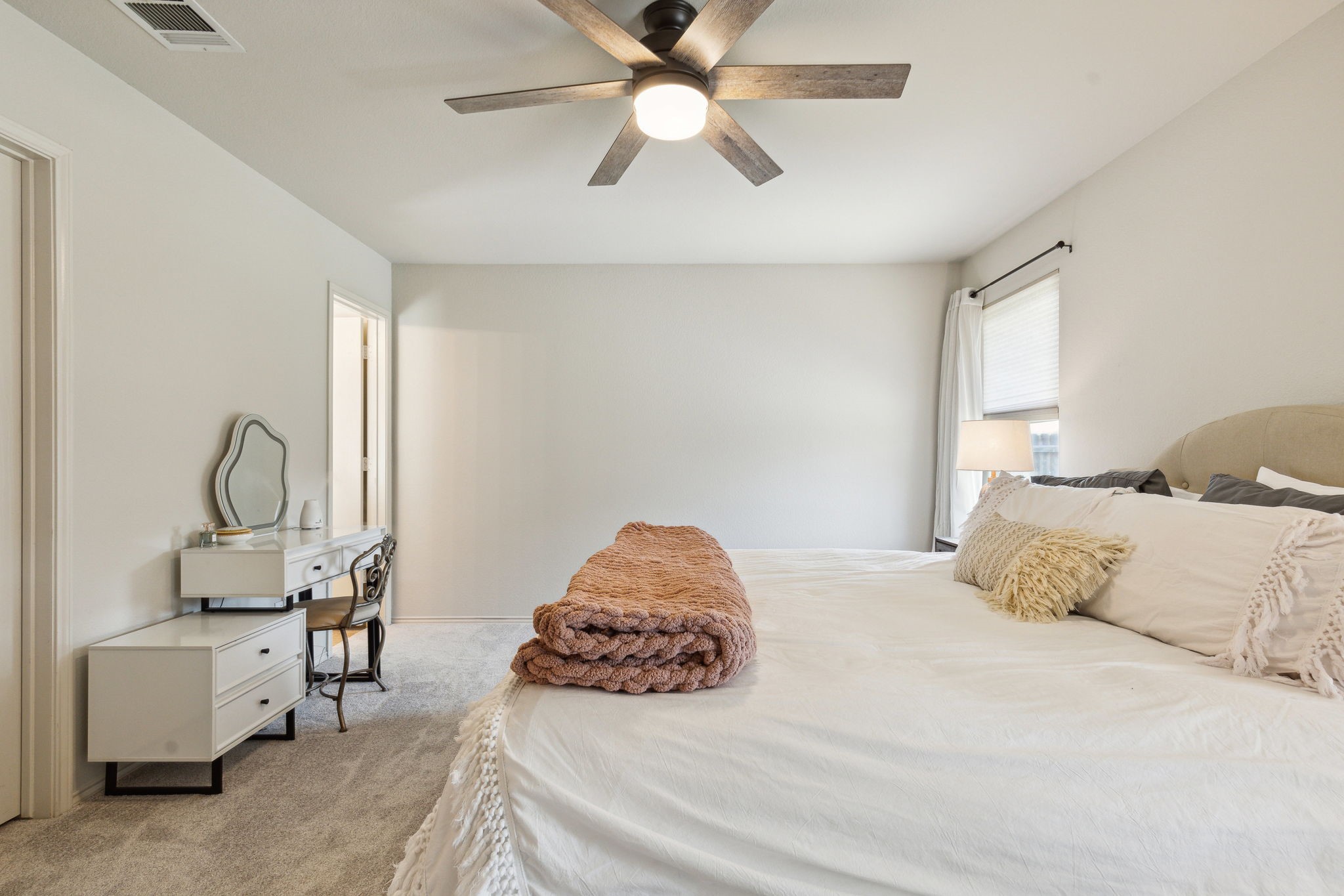 1636 Dream Catcher Way