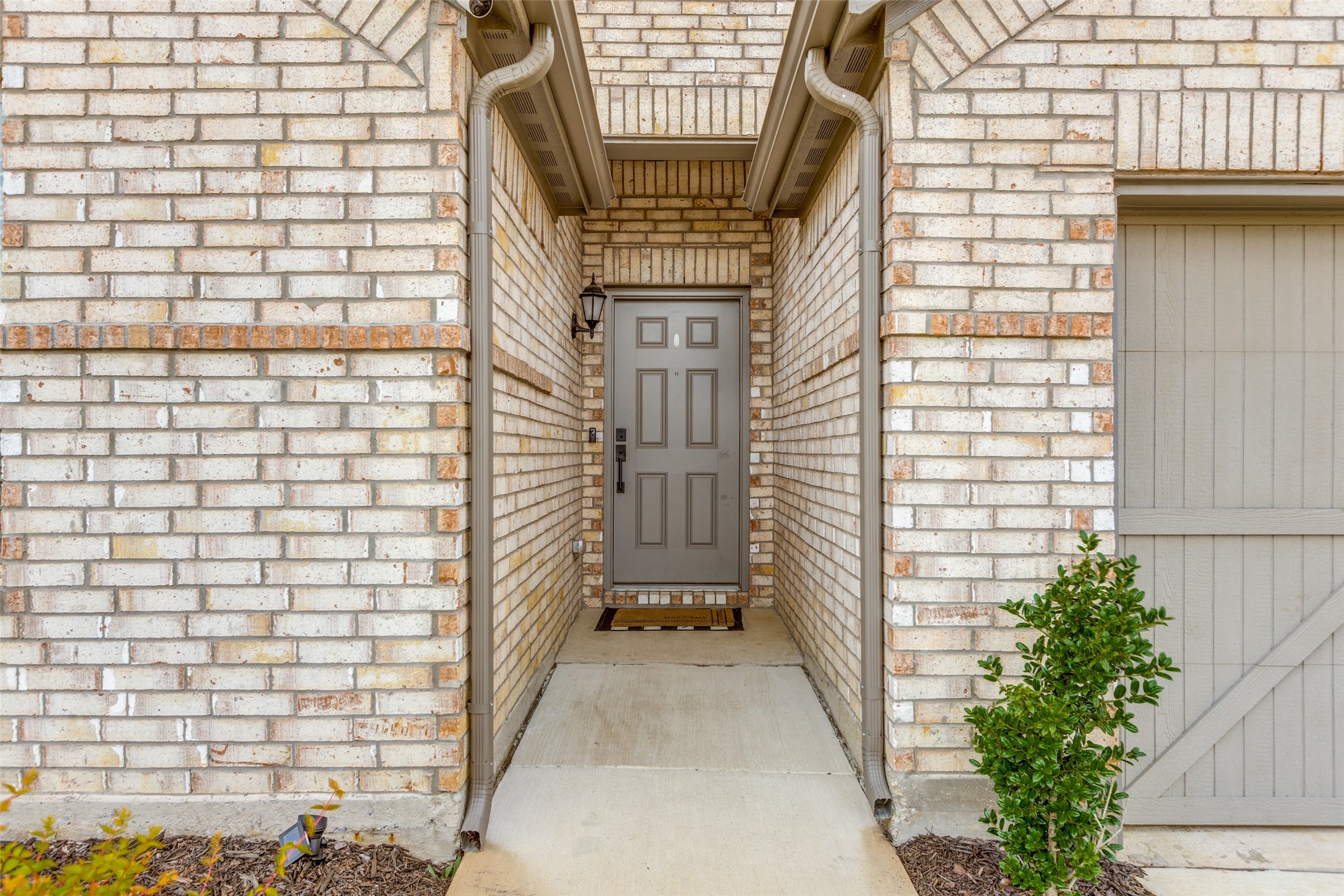 3145 Sunnyside Drive