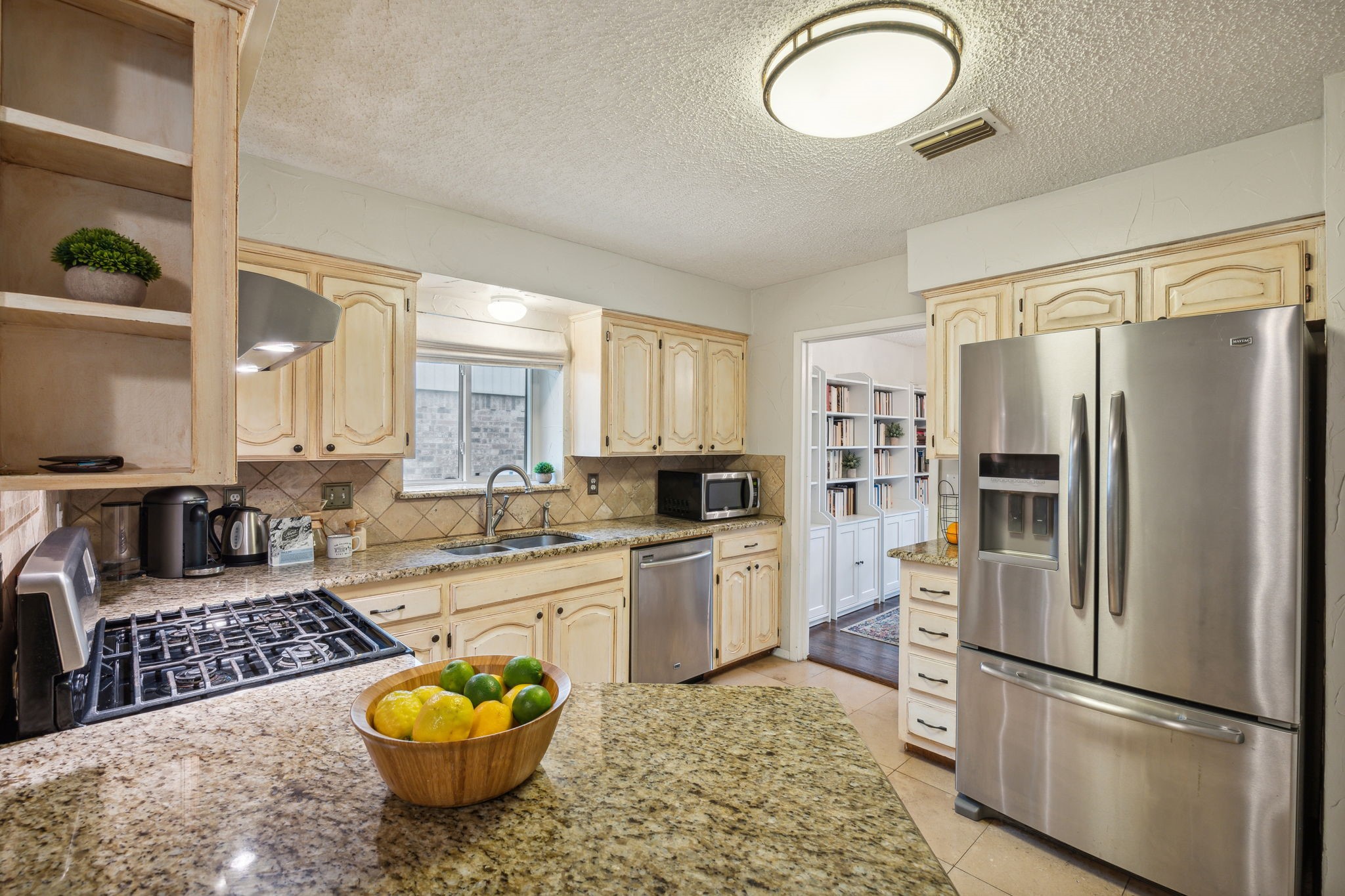 910 Century Park Drive