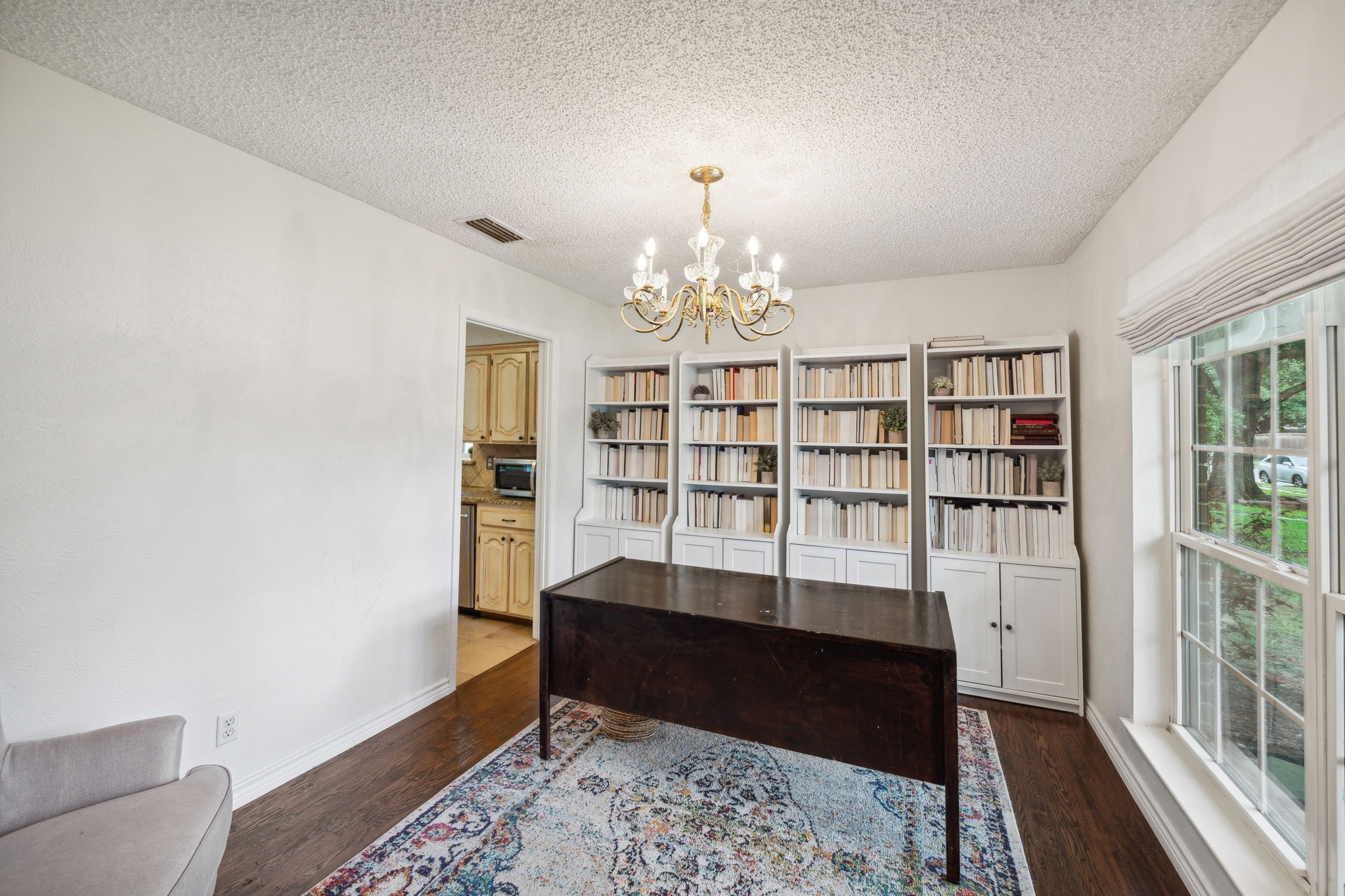 910 Century Park Drive