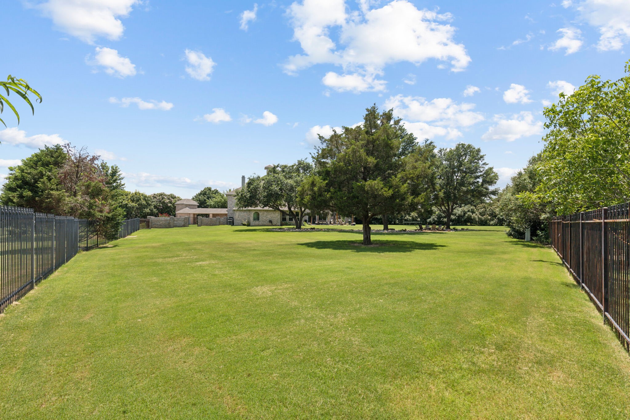 5200 Reflection Court