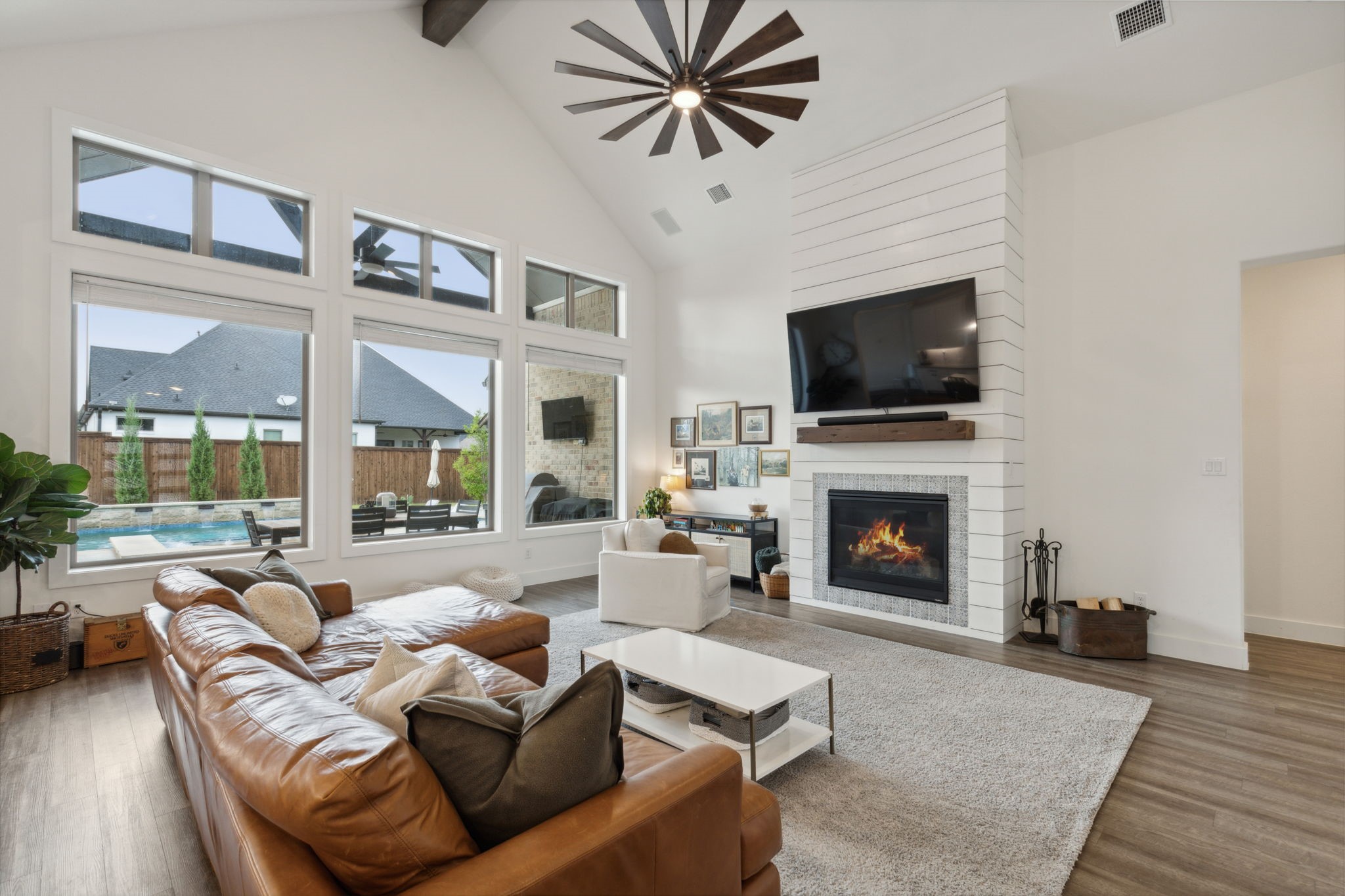 409 Travelers Terrace