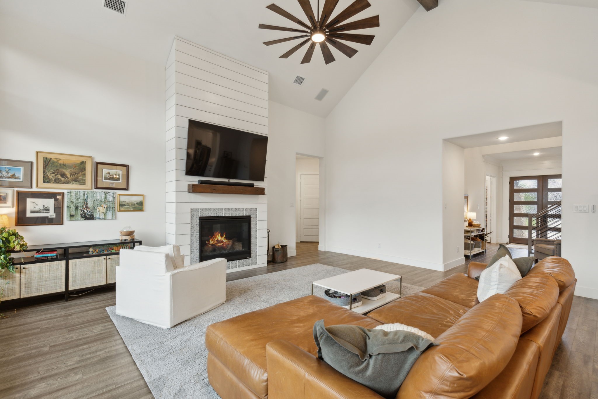 409 Travelers Terrace