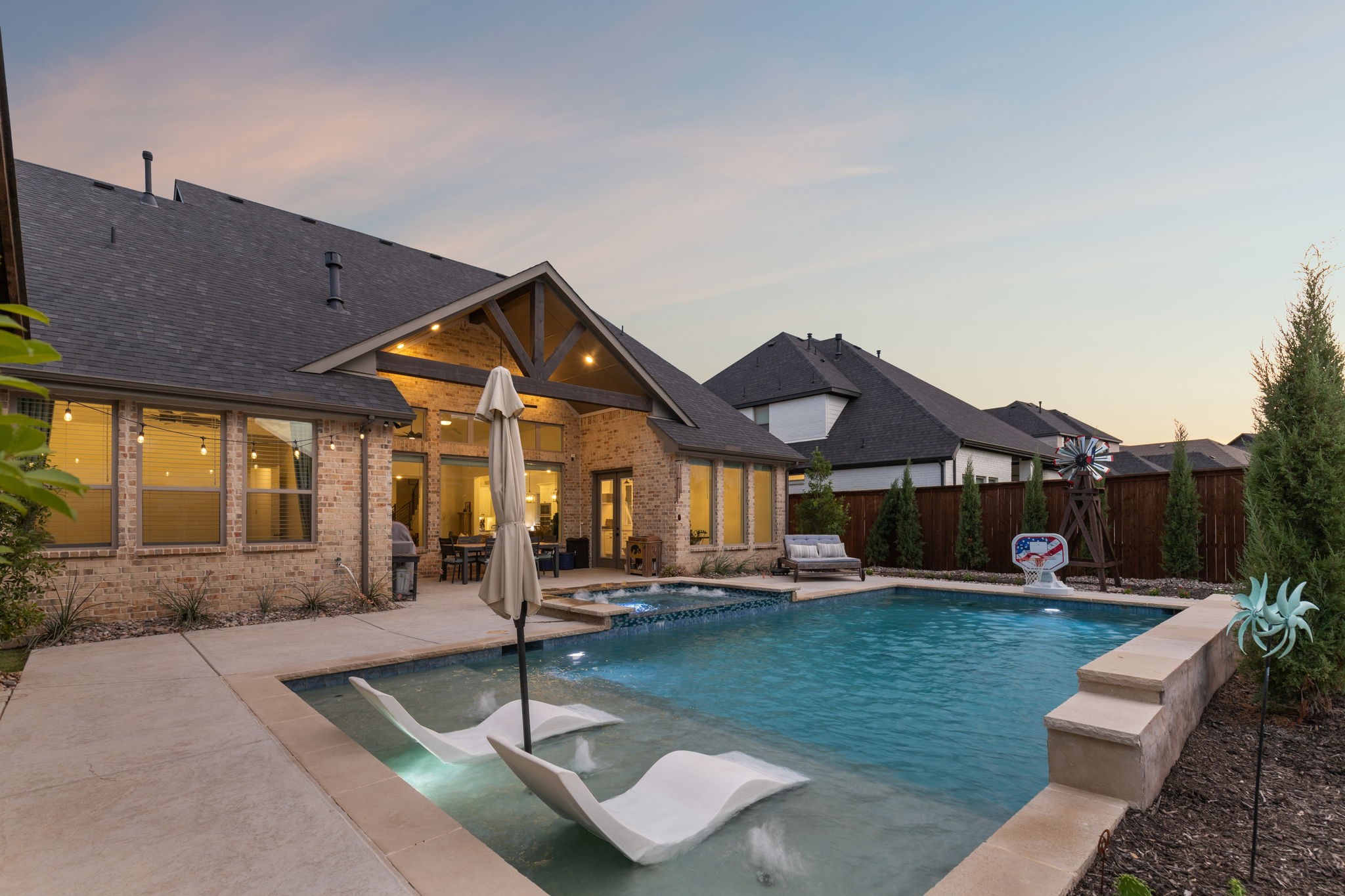 409 Travelers Terrace