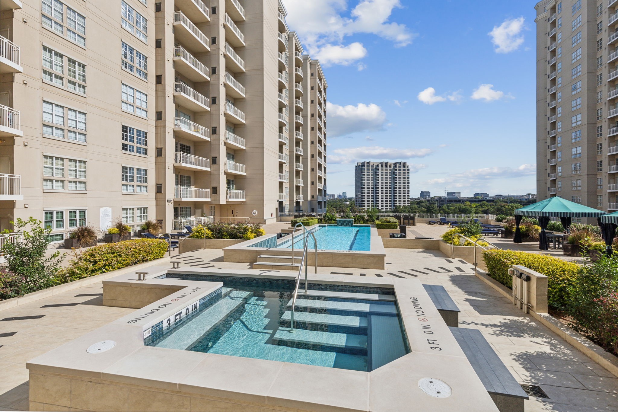 3225 Turtle Creek Boulevard 630