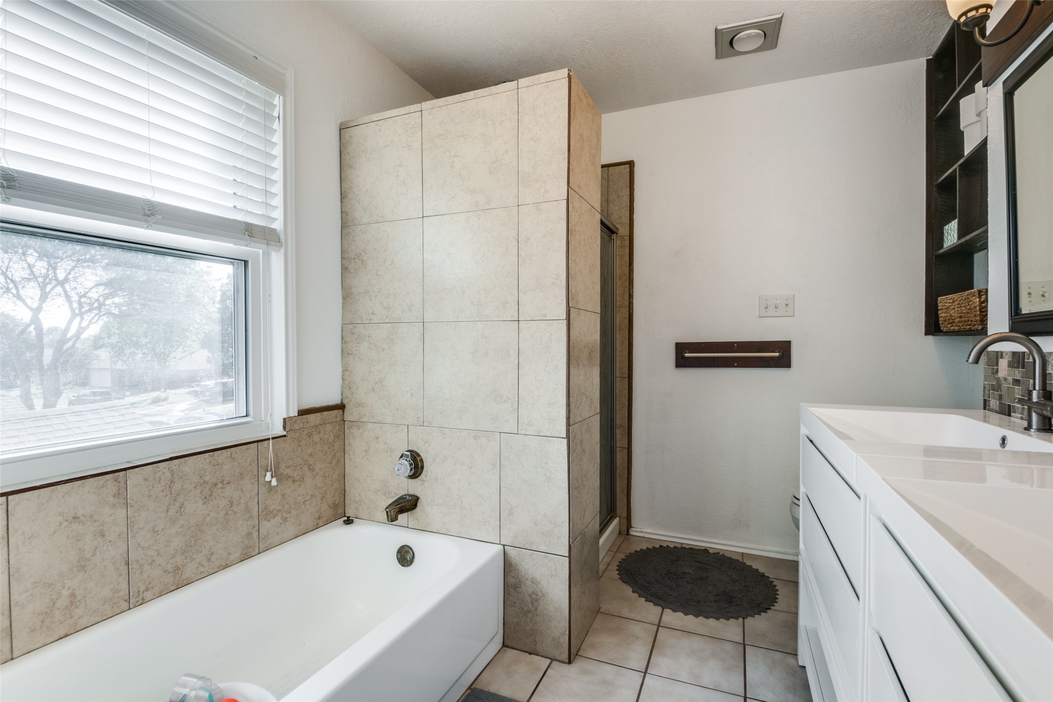 2312 Crestmeadow Street