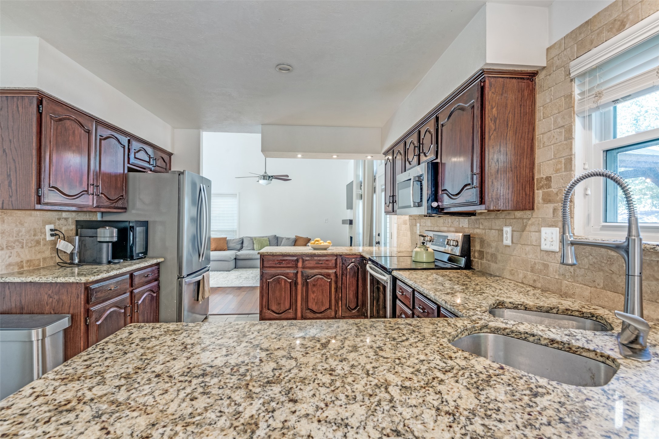 2312 Crestmeadow Street