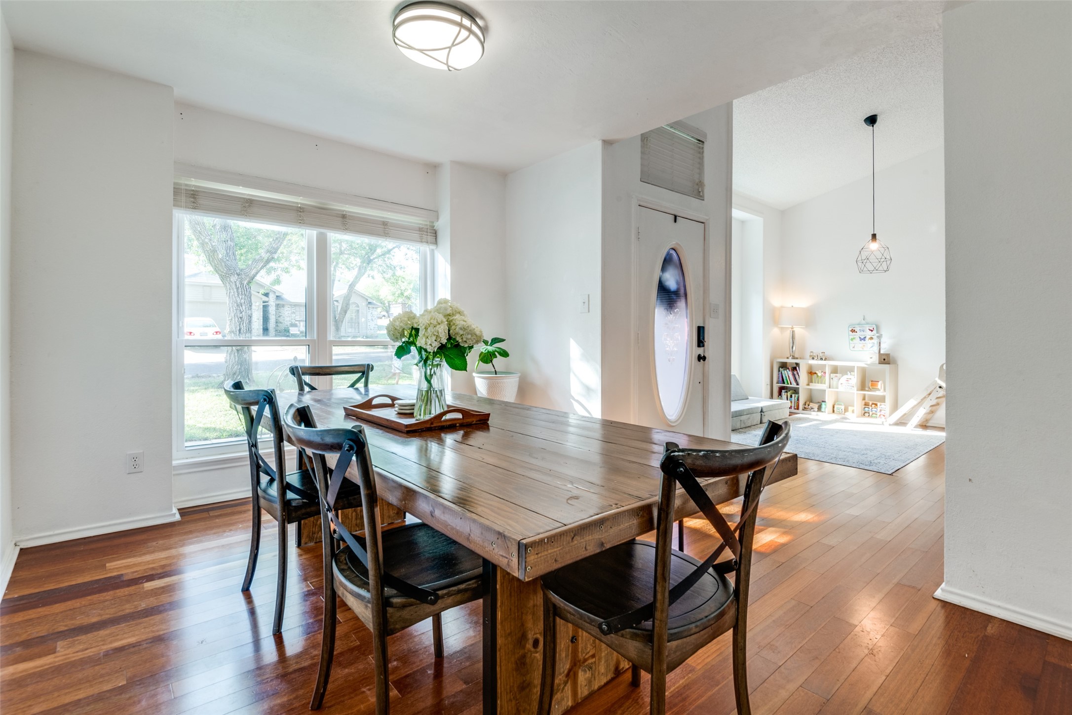 2312 Crestmeadow Street