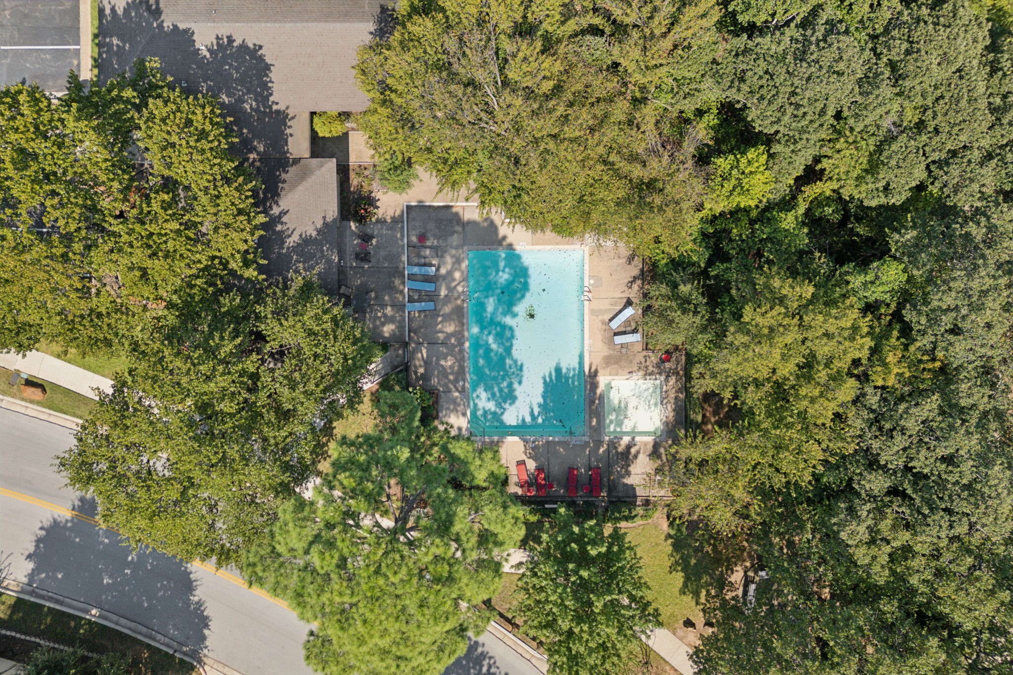 1601 Hawthorne Drive