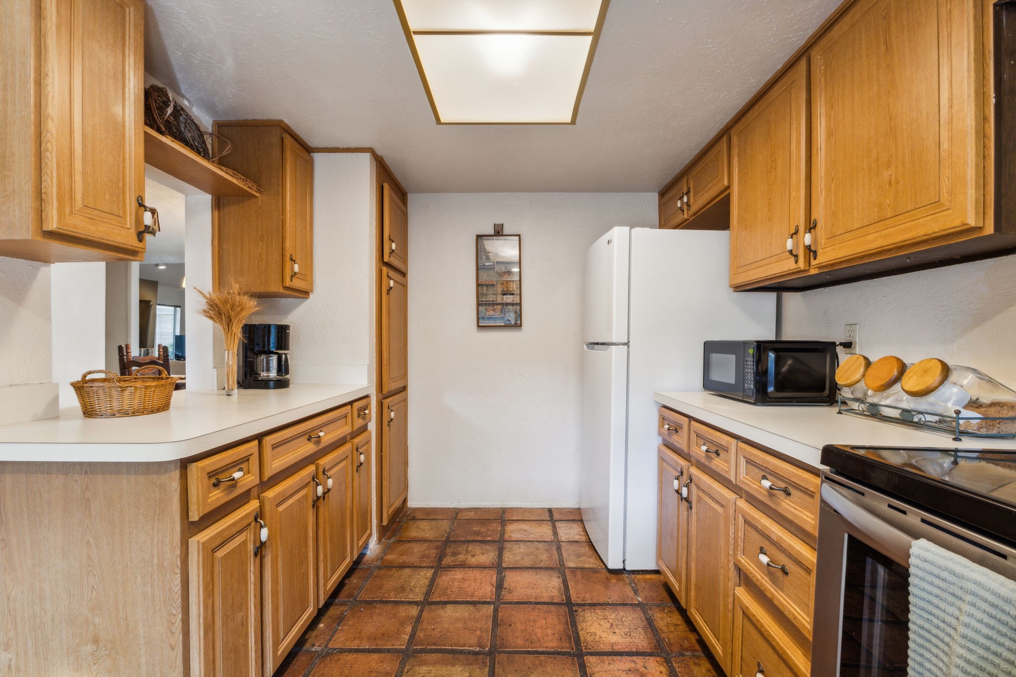 1601 Hawthorne Drive