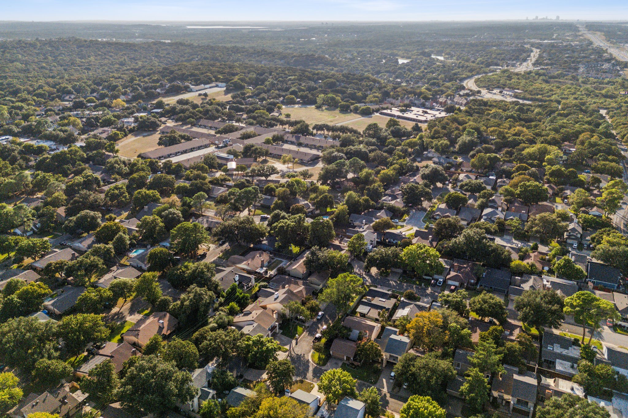 1601 Hawthorne Drive