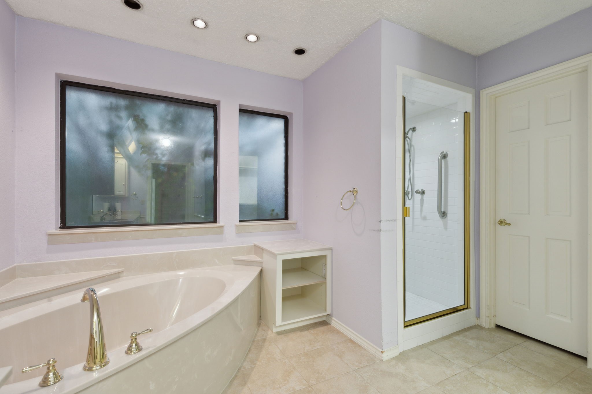 2930 Cambridgeshire Drive