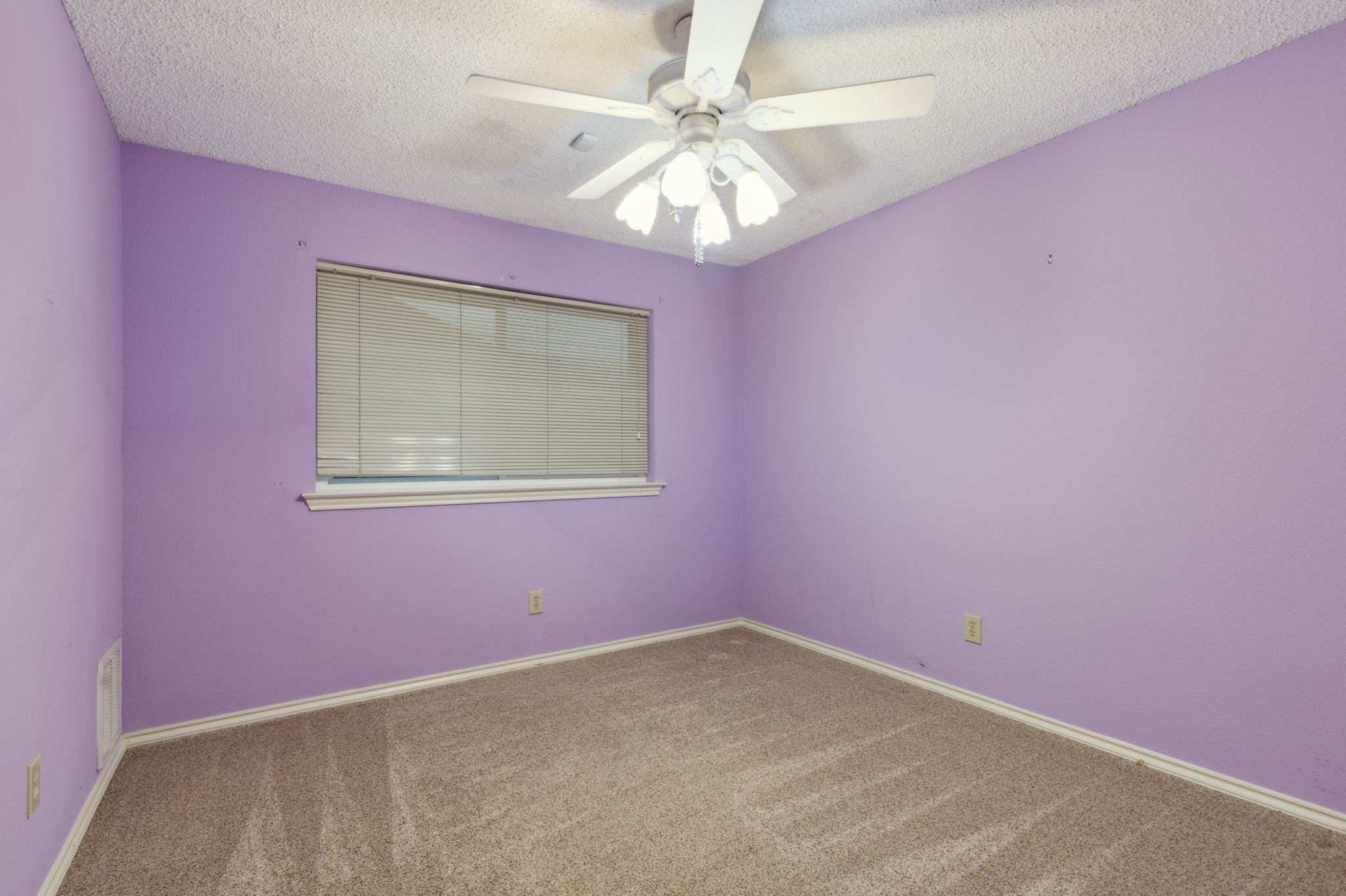 2930 Cambridgeshire Drive