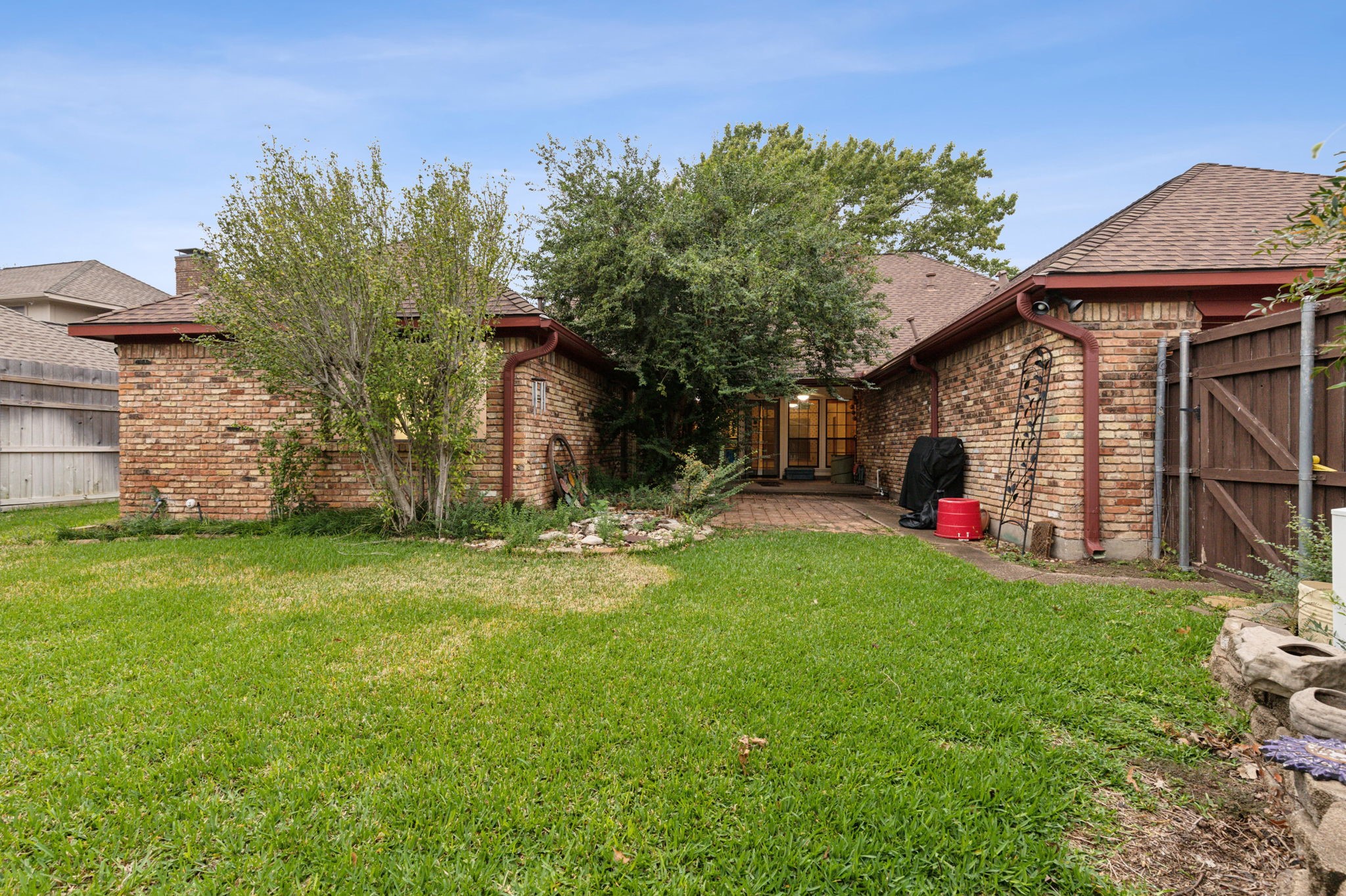 2930 Cambridgeshire Drive