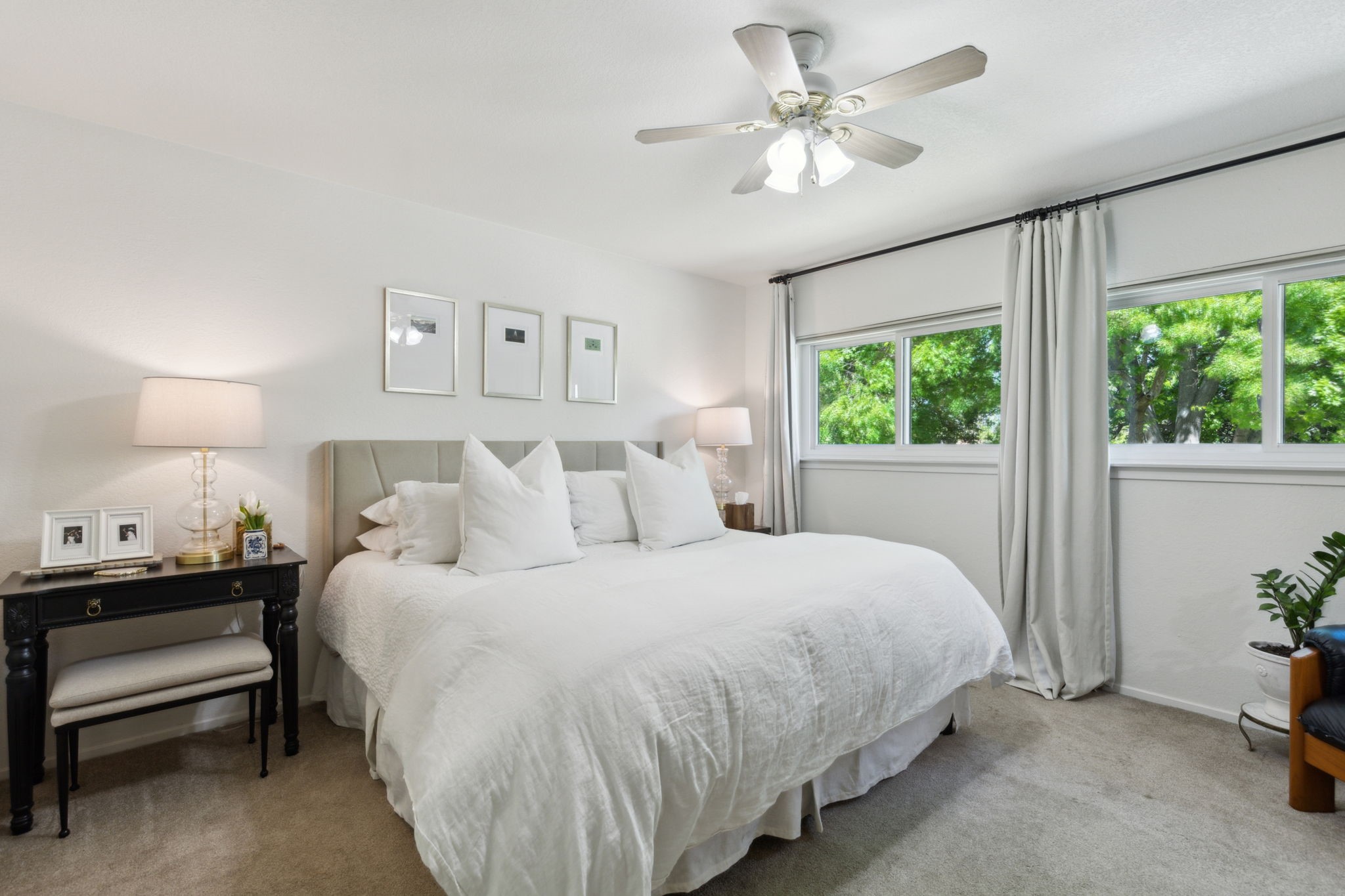 1030 S Riverside Drive