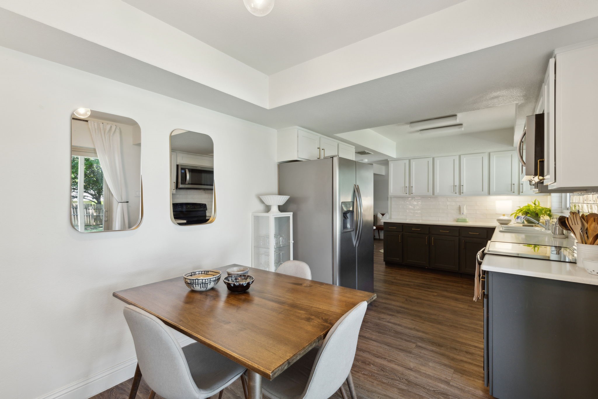 1030 S Riverside Drive