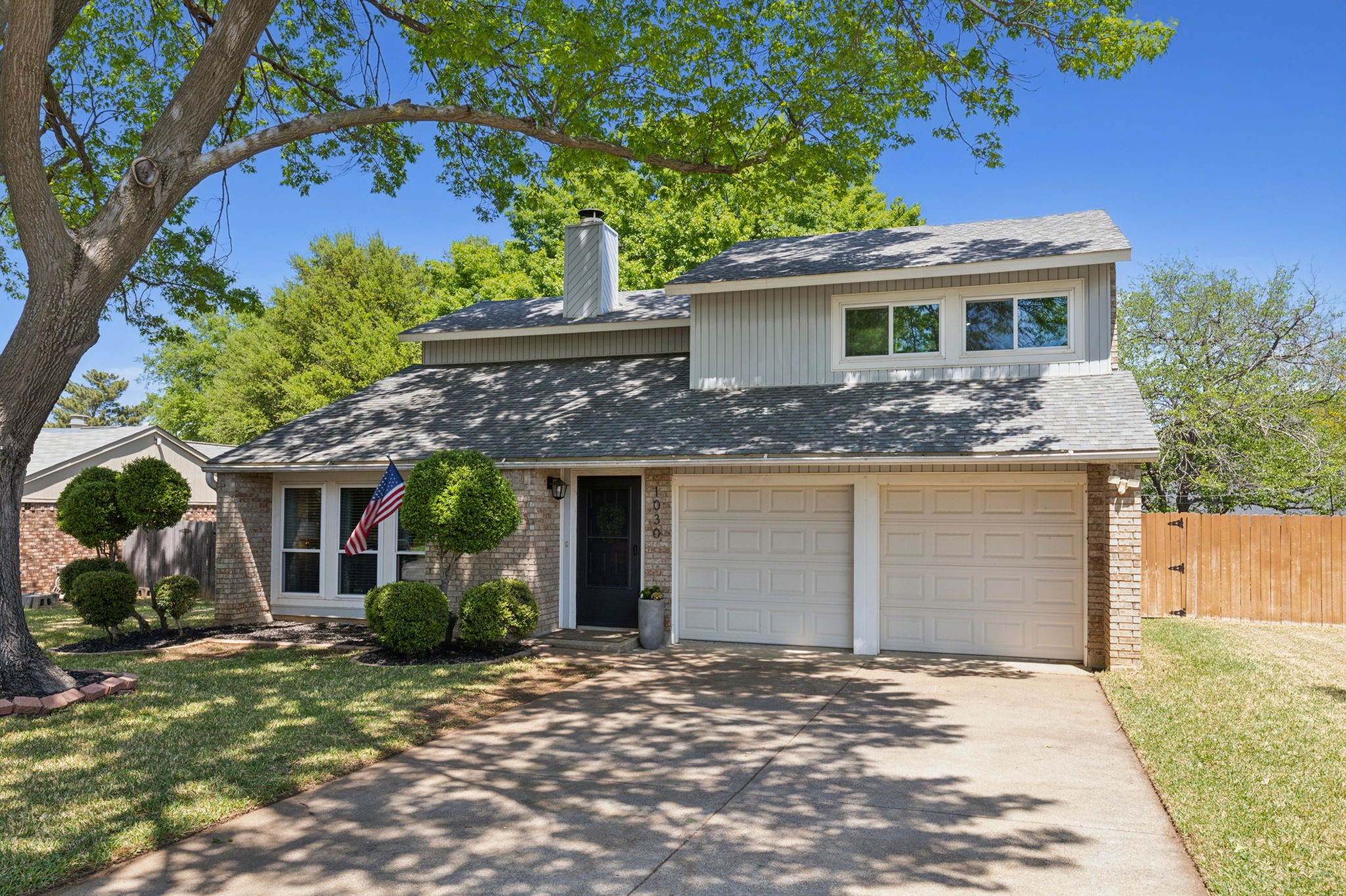 1030 S Riverside Drive