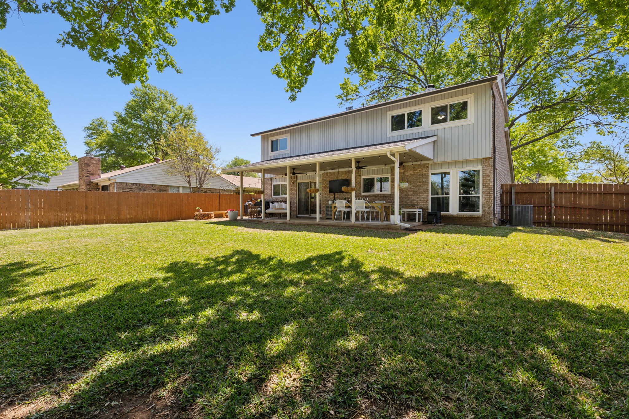 1030 S Riverside Drive