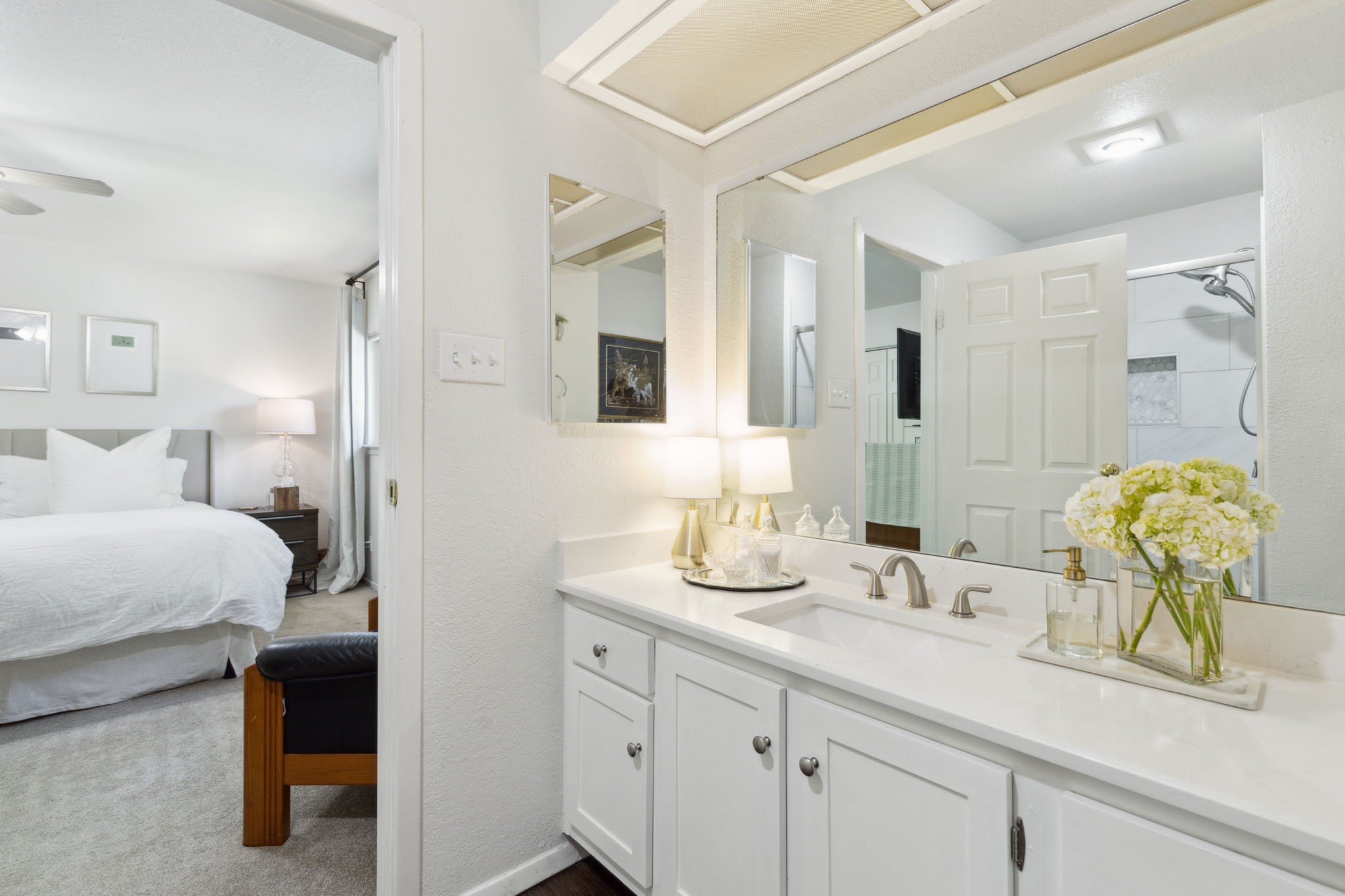 1030 S Riverside Drive