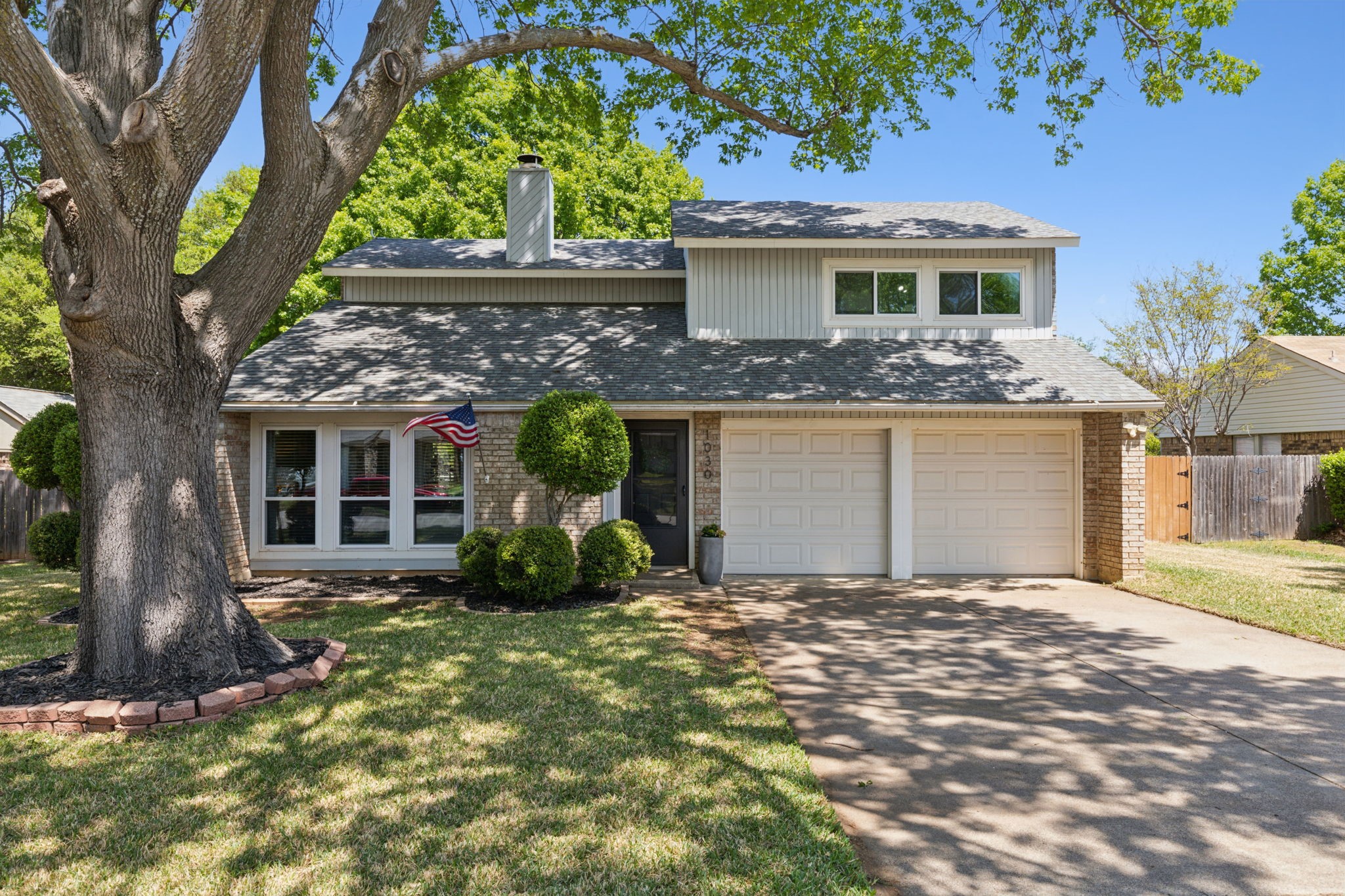 1030 S Riverside Drive