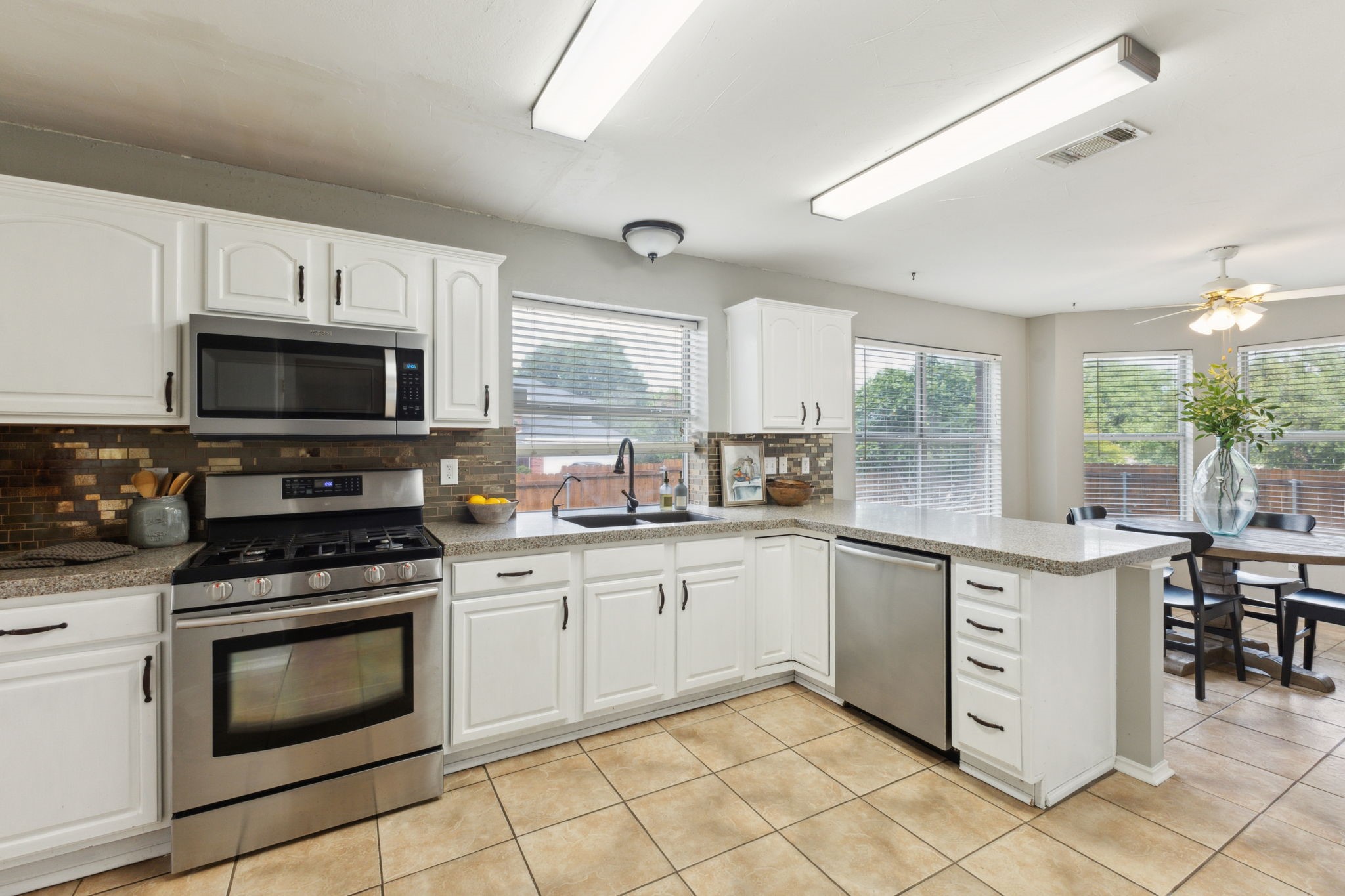 913 Silverstone Drive