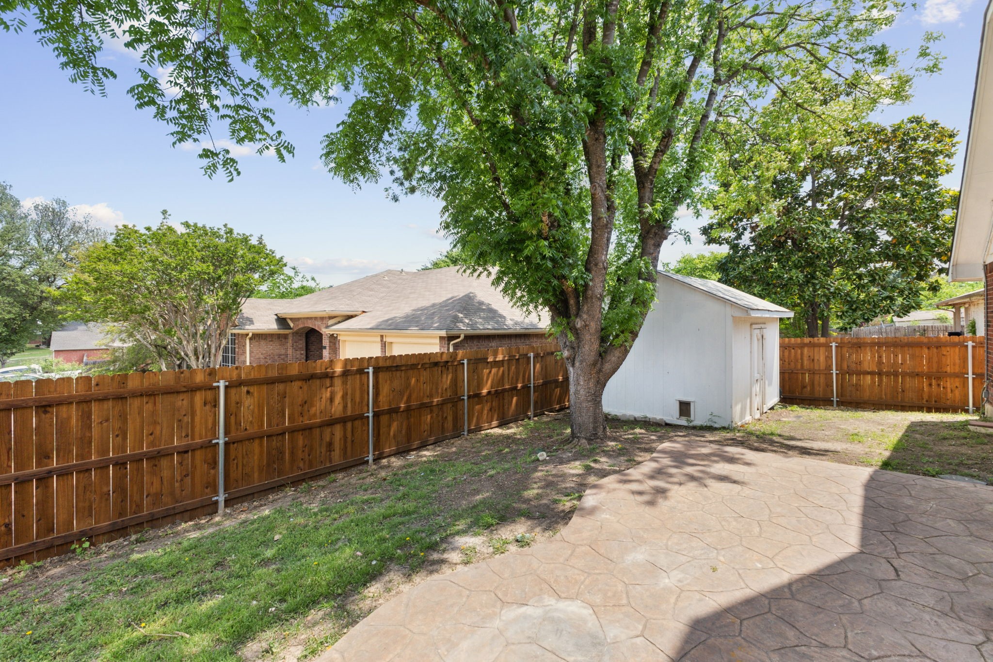 913 Silverstone Drive