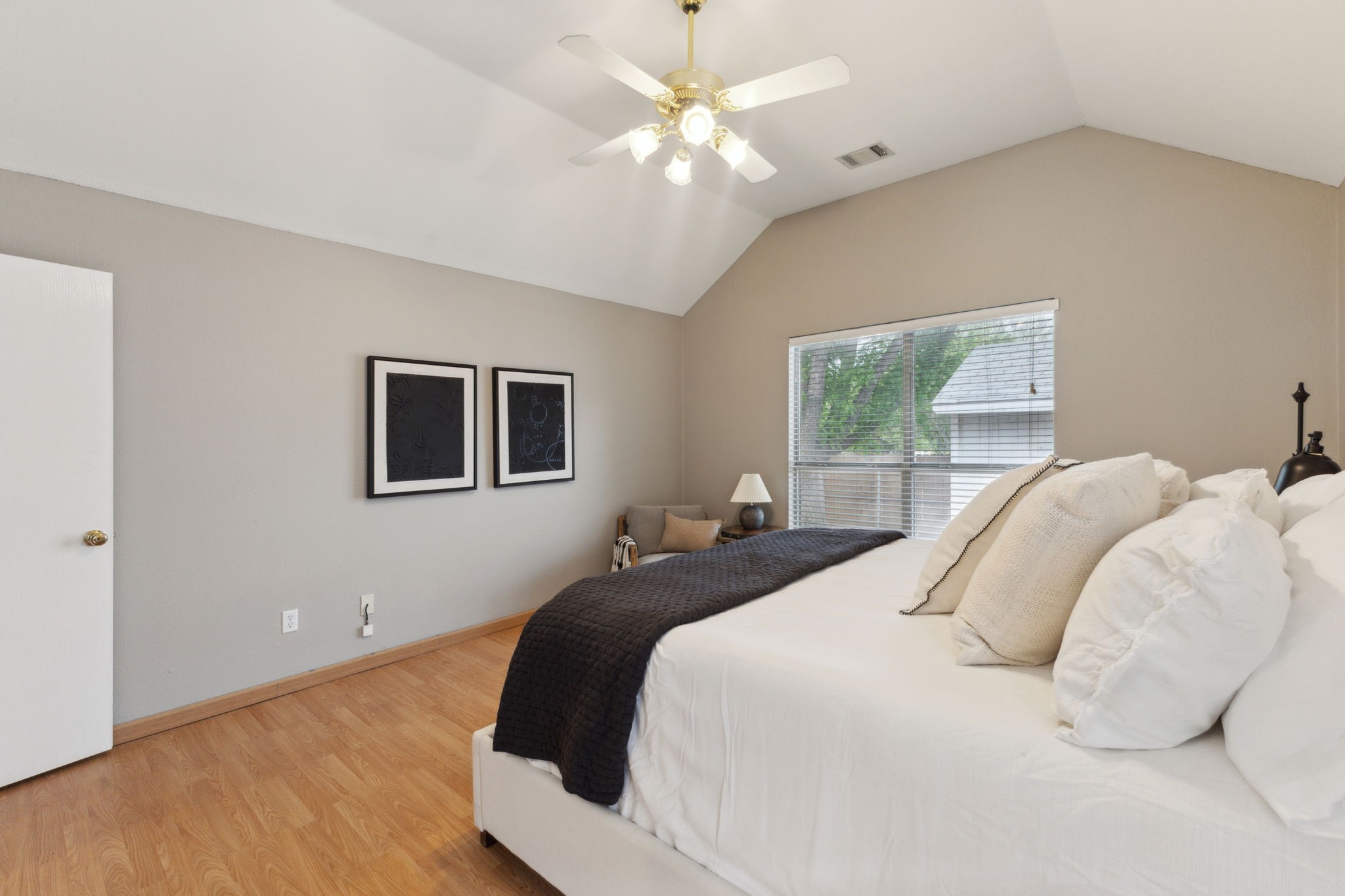 913 Silverstone Drive