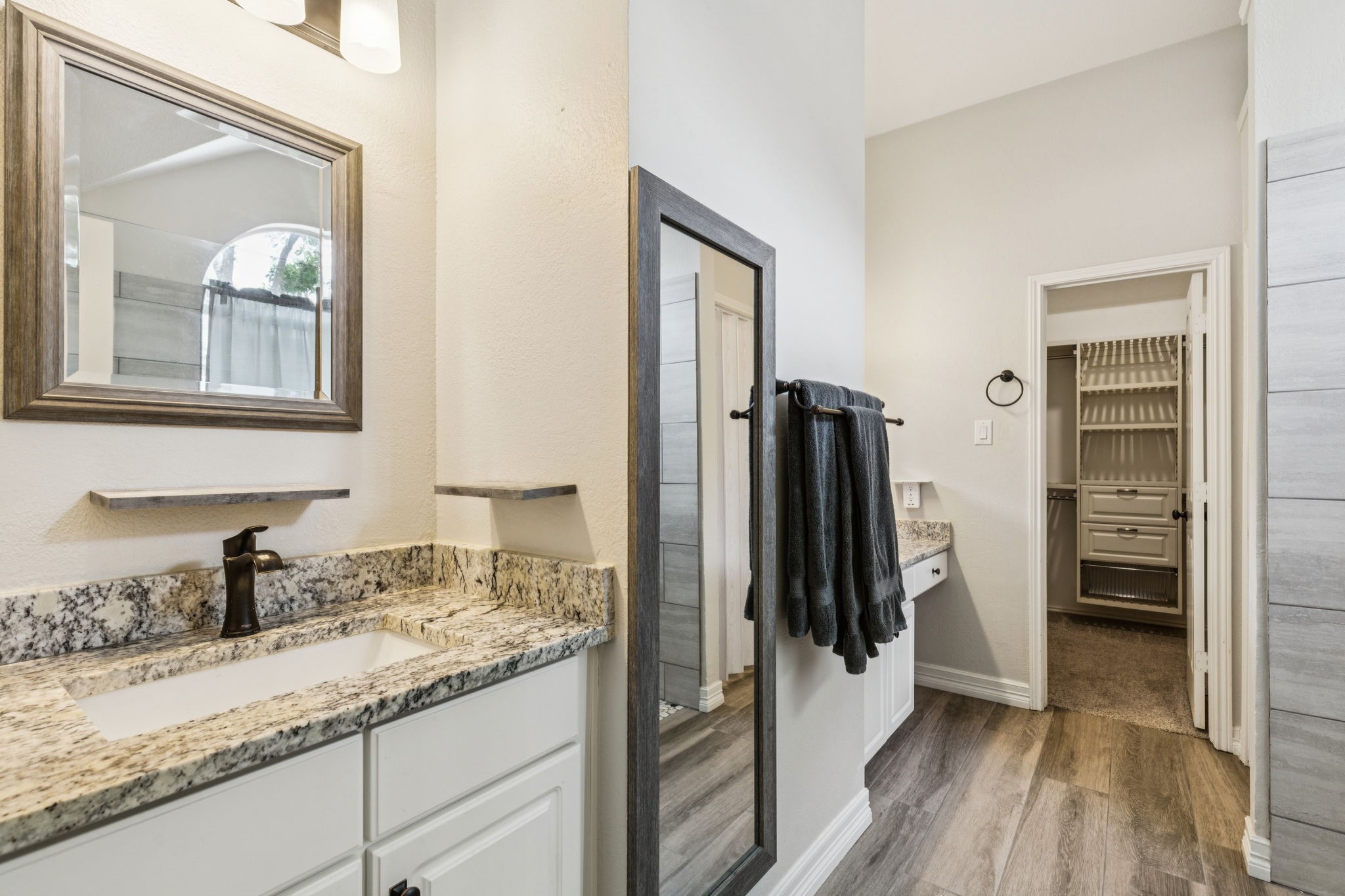 7105 Stoneridge Drive