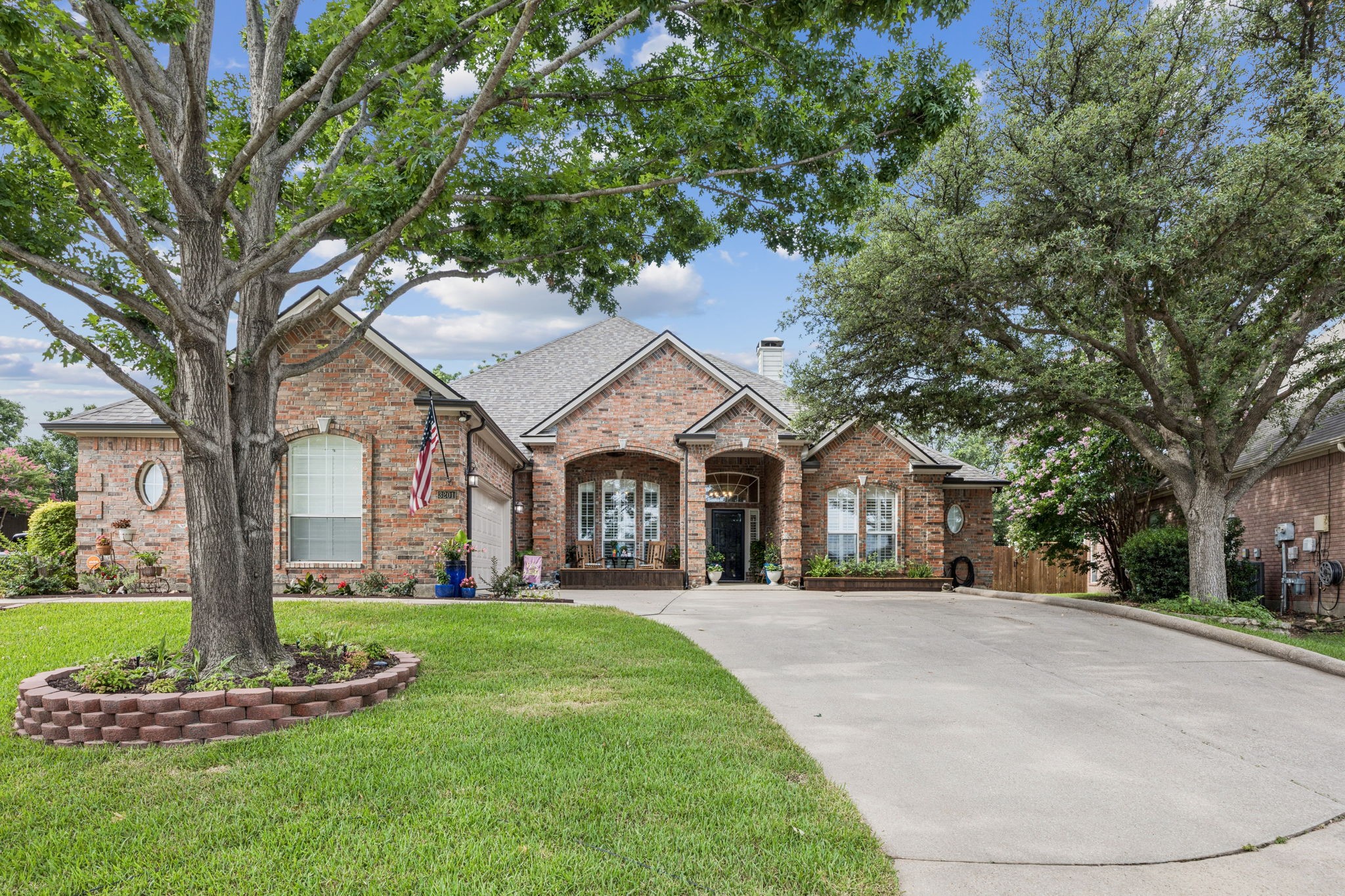 3201 Hilltop Court