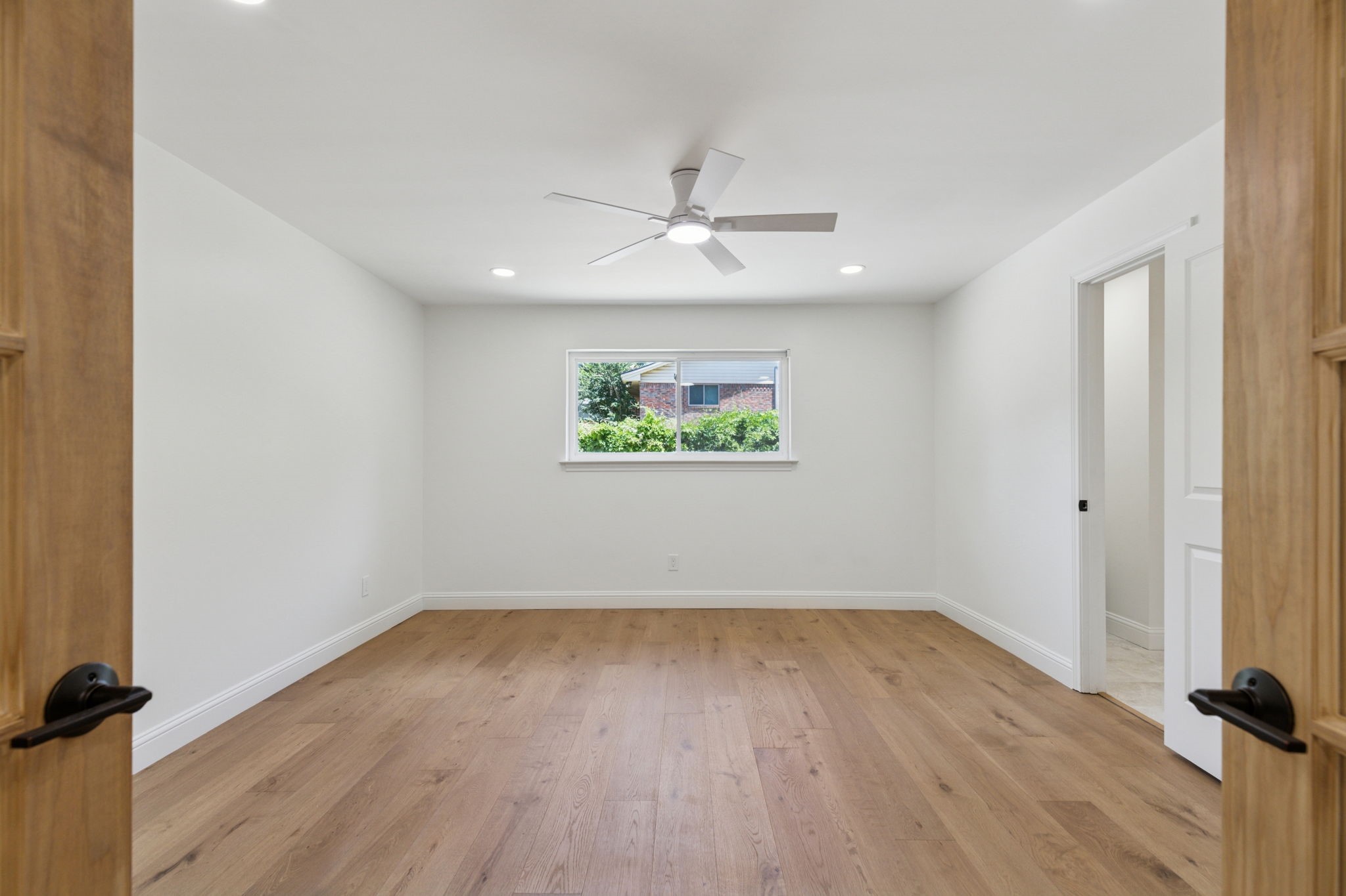 140 Cedarcrest Lane