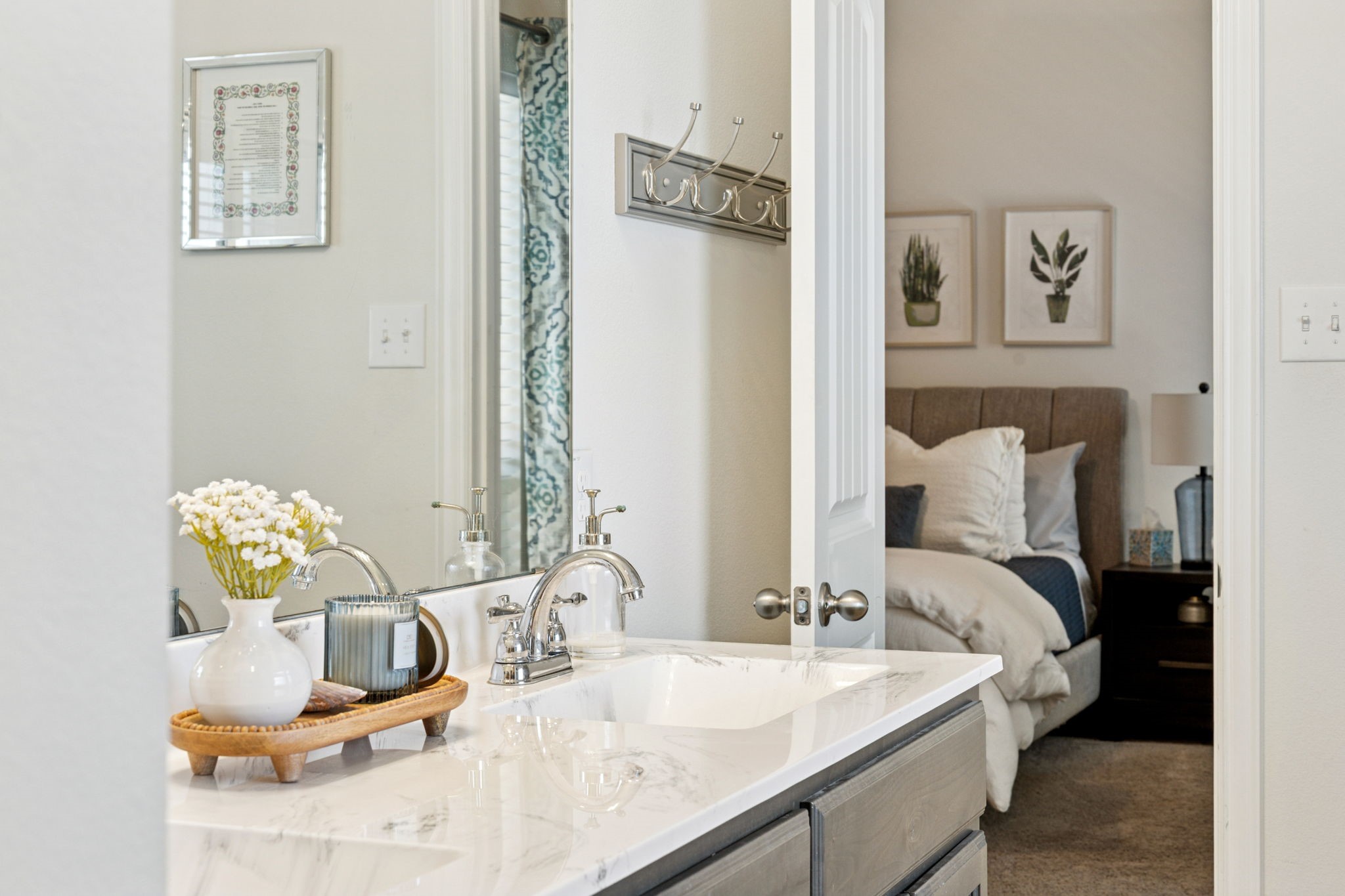 3504 Peterborough Mews