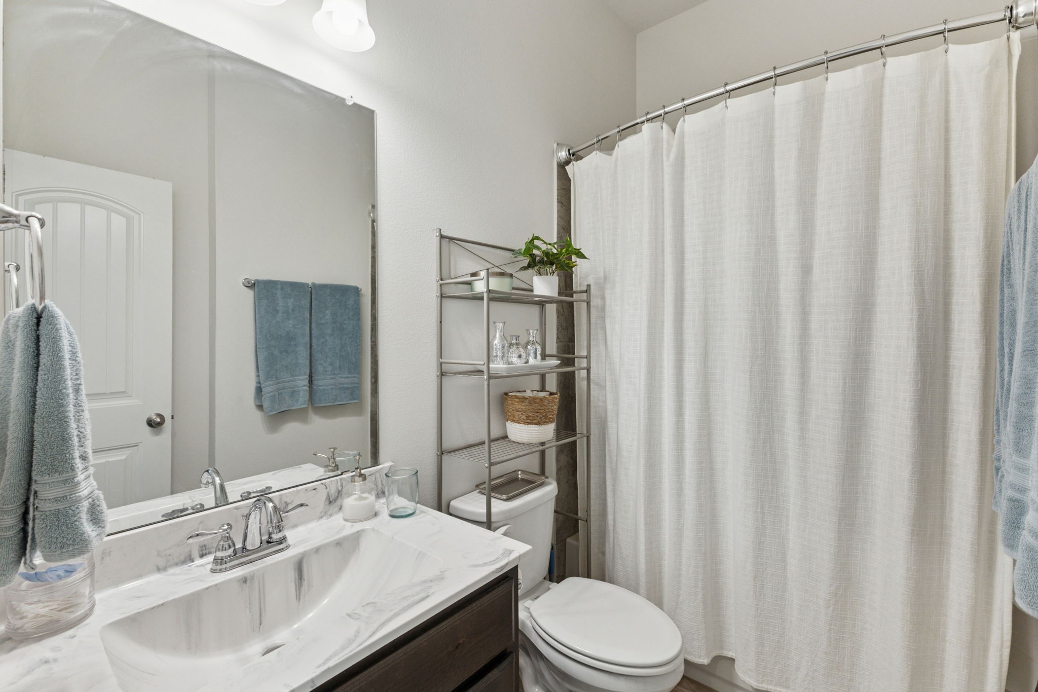 3504 Peterborough Mews