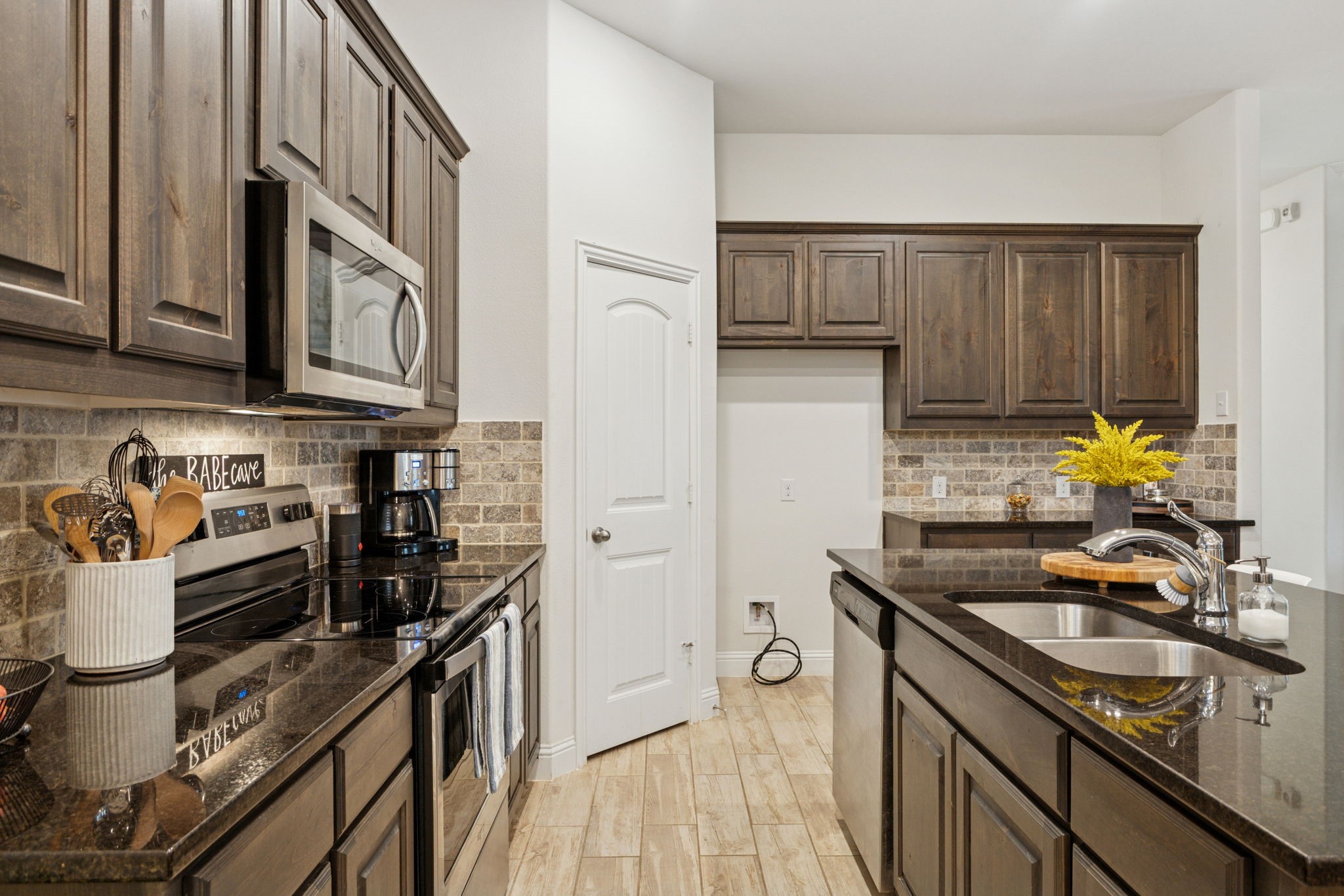 3504 Peterborough Mews