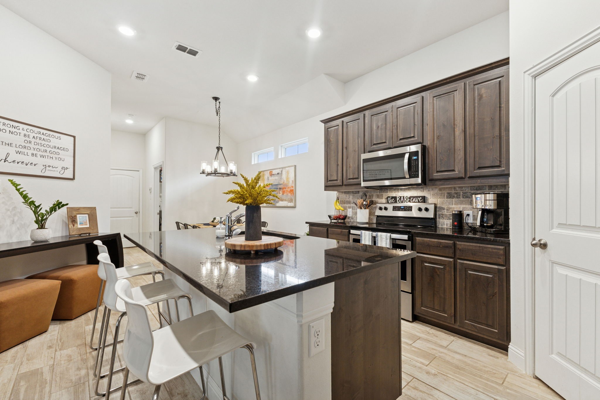 3504 Peterborough Mews