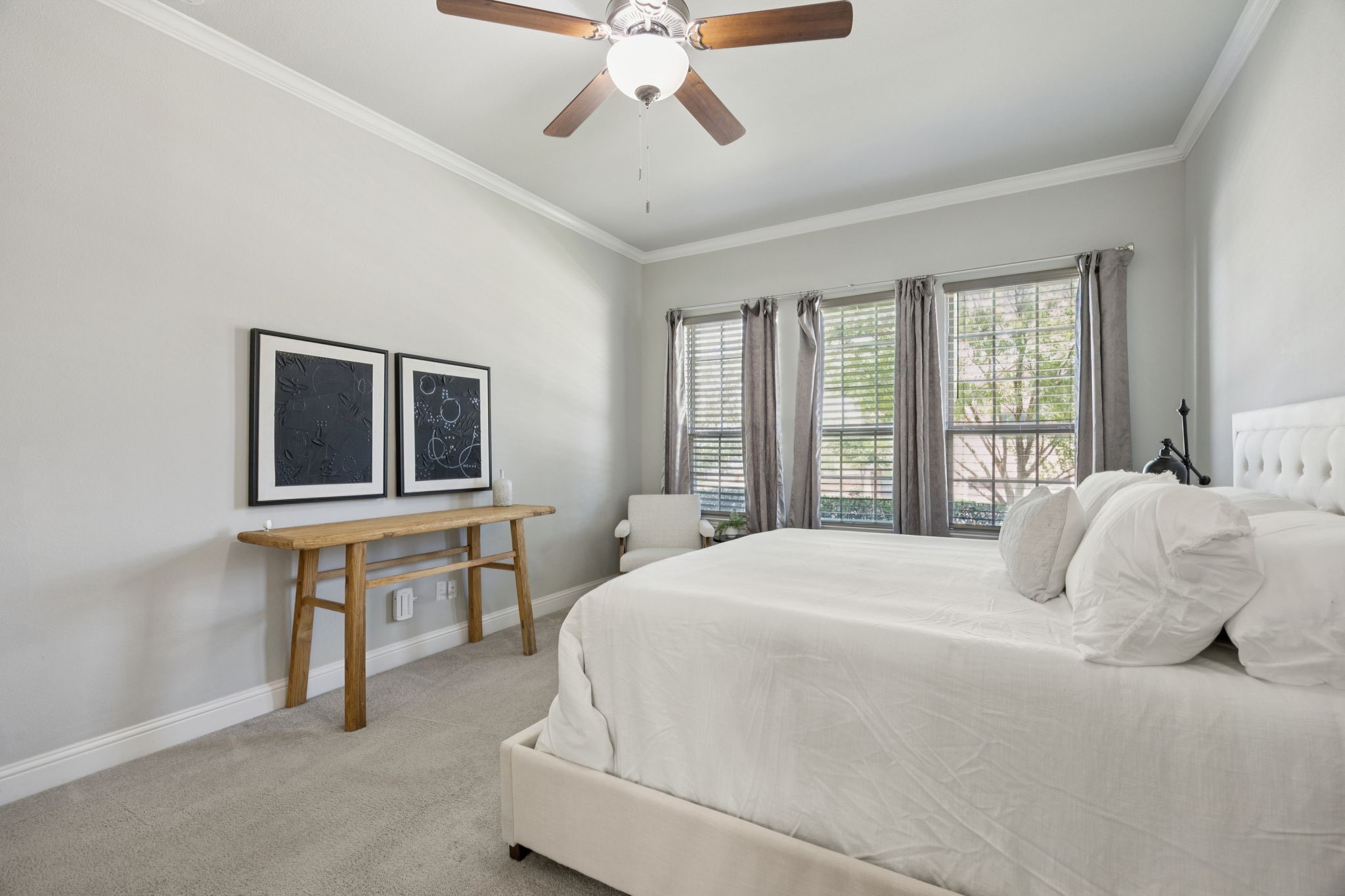 313 Silvery Pine Avenue