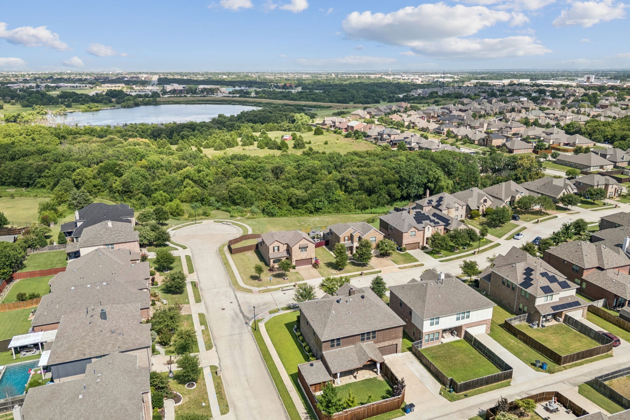 313 Silvery Pine Avenue