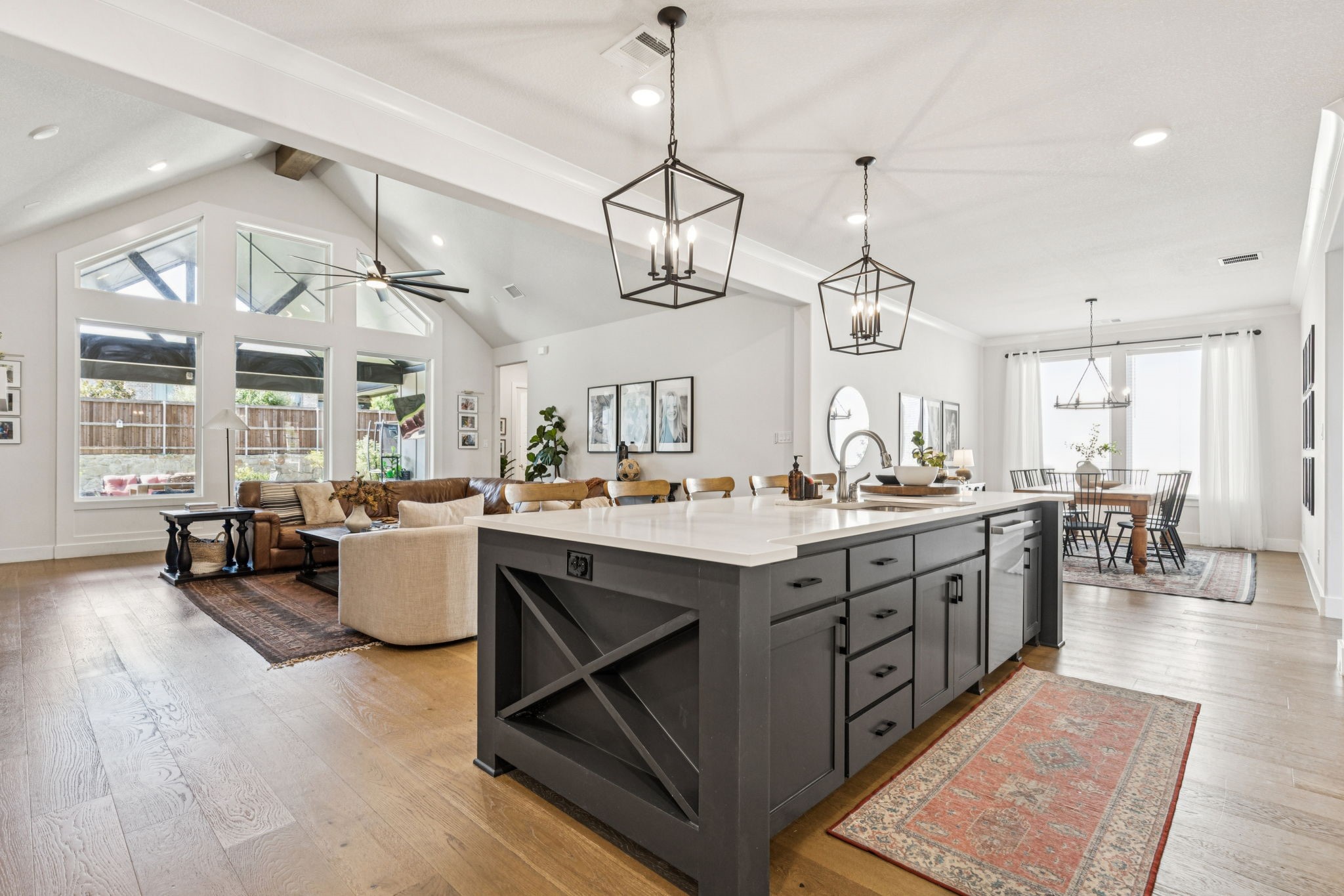 406 Travelers Terrace