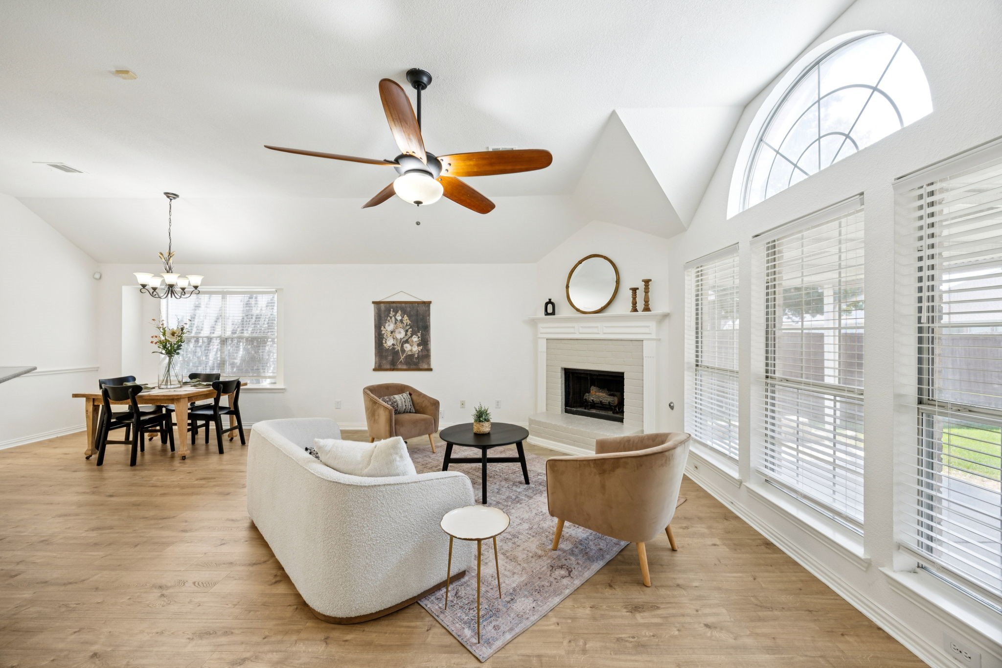 1164 Taylor Lane