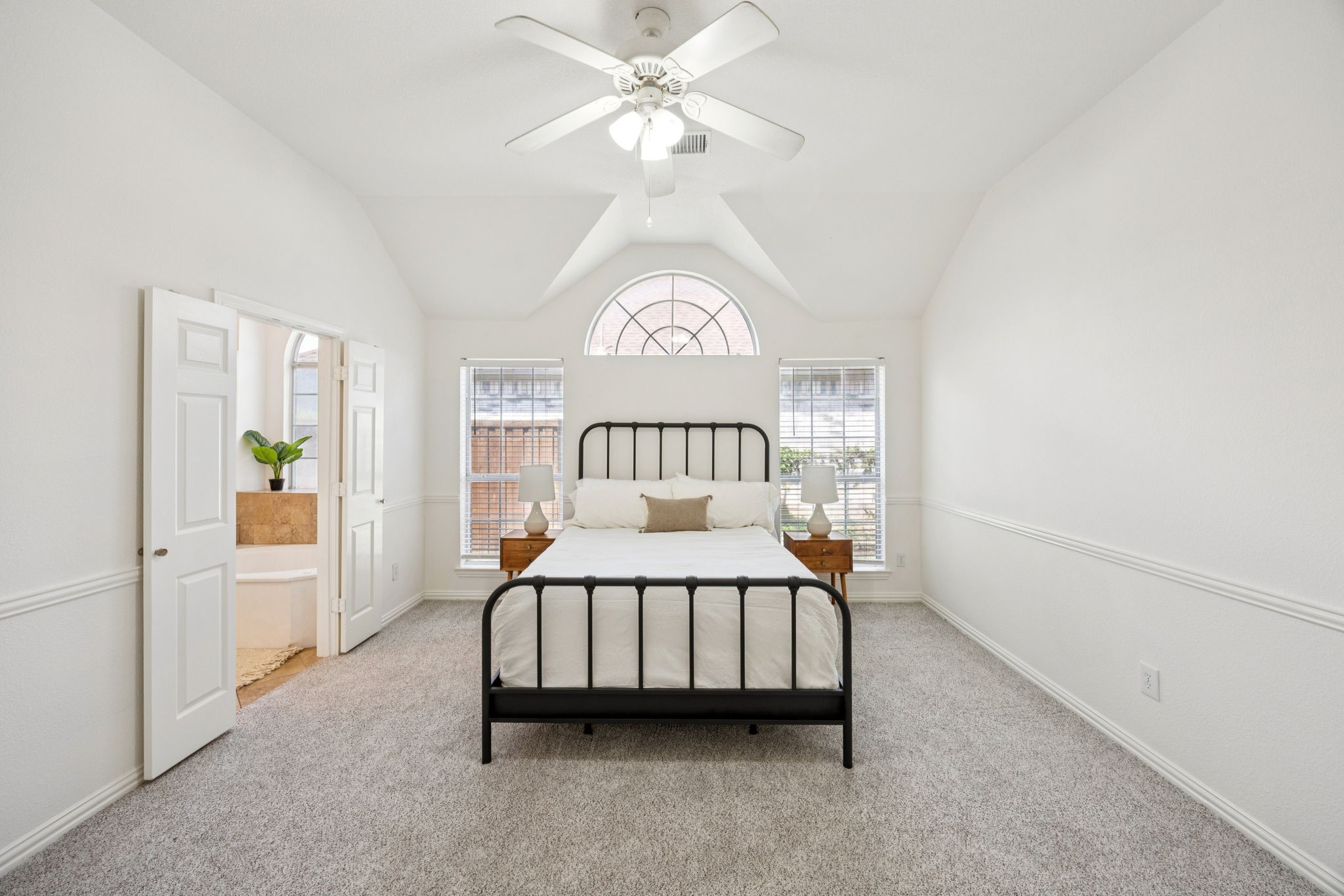 1164 Taylor Lane