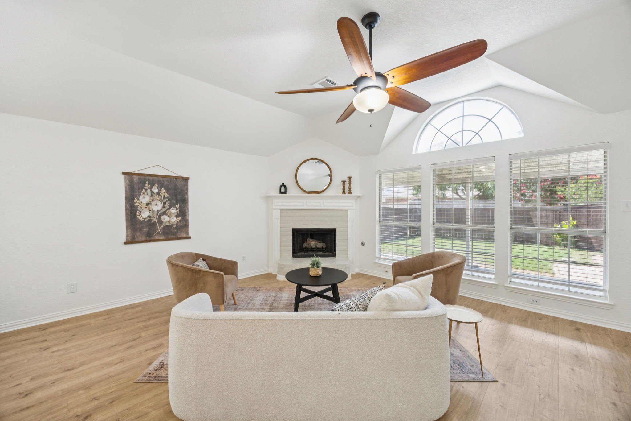 1164 Taylor Lane