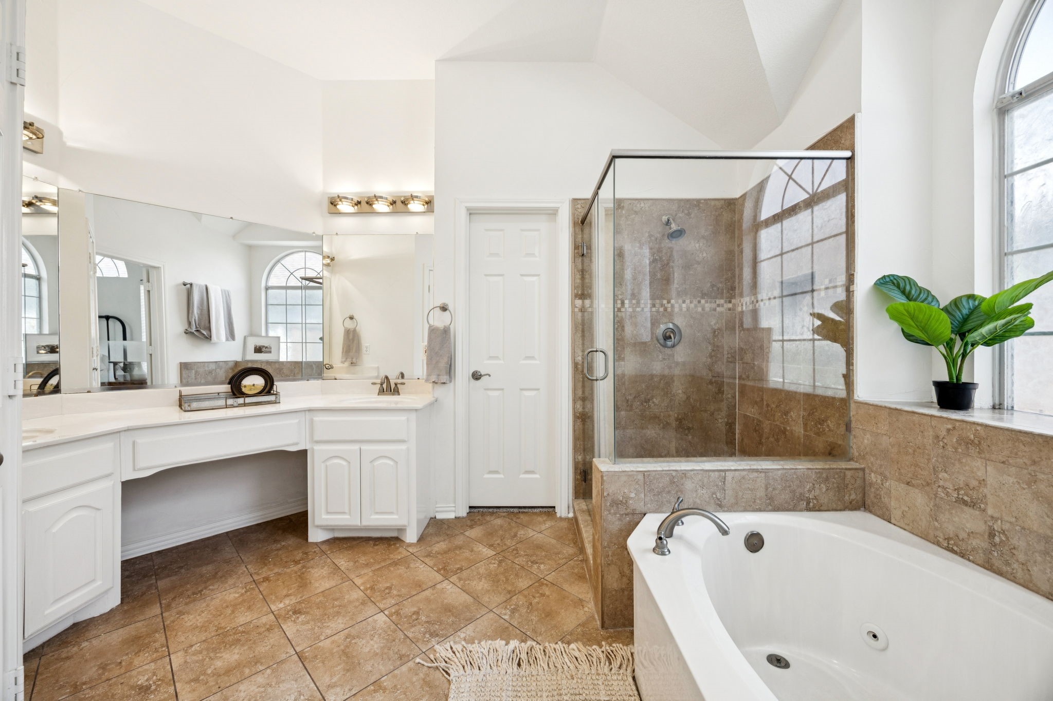 1164 Taylor Lane