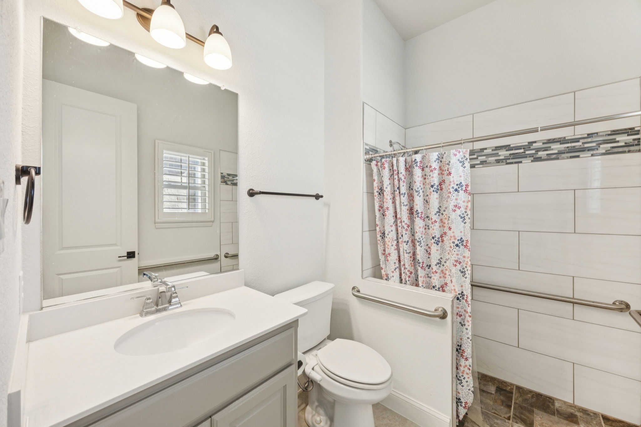 204 Chisholm Trail