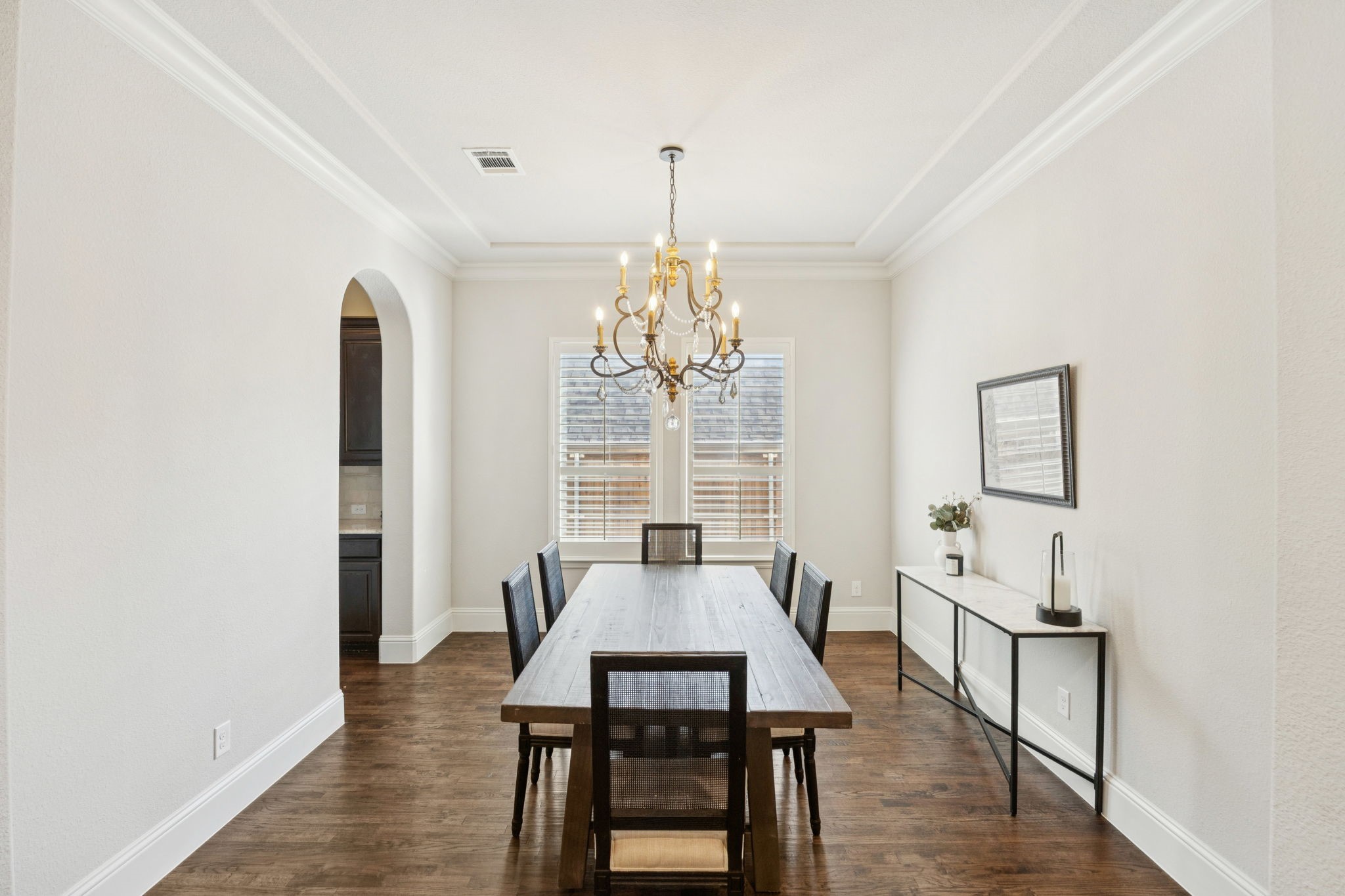 204 Chisholm Trail