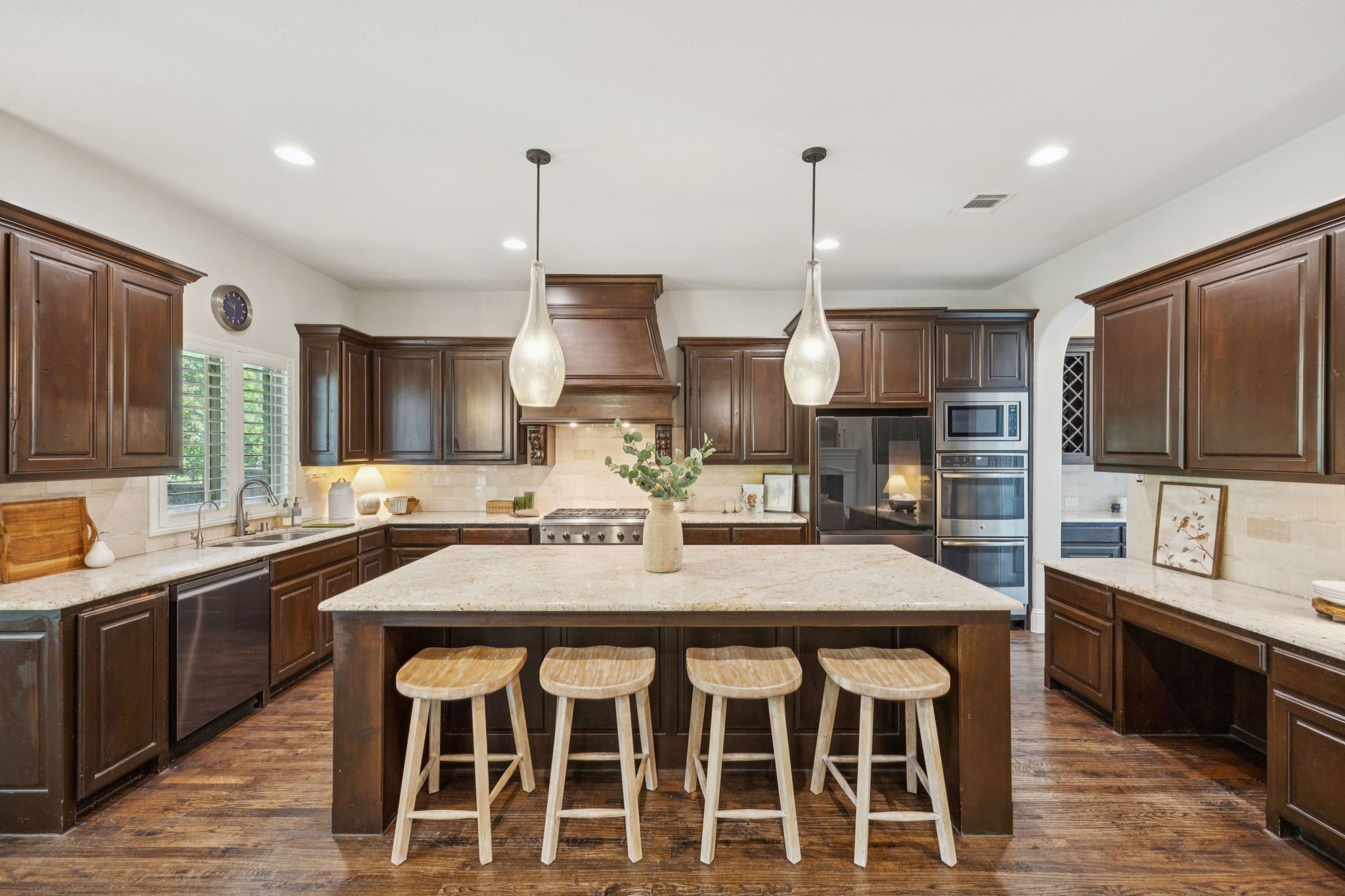 204 Chisholm Trail
