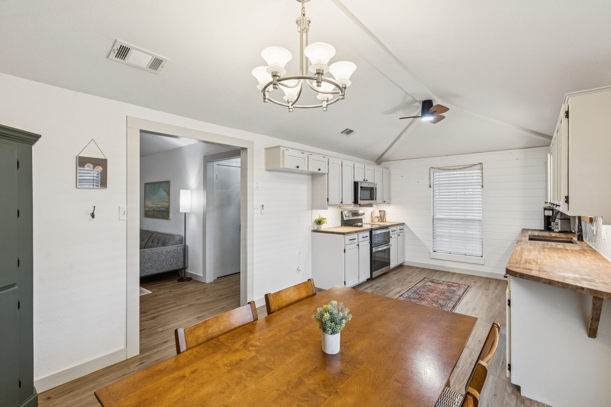 2145 Goldfinch Drive