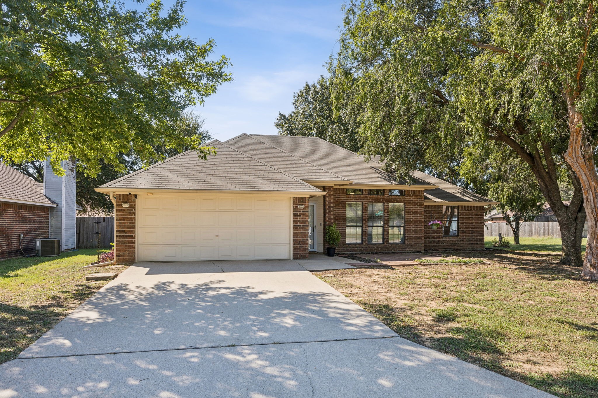 2900 Christopher Drive