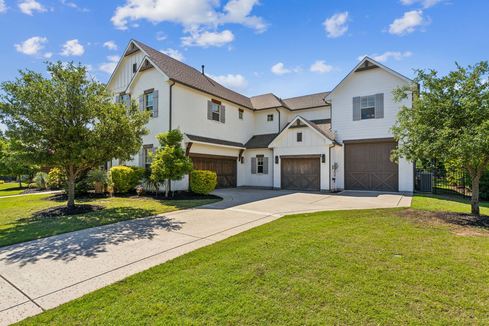 4705 Clydesdale Drive