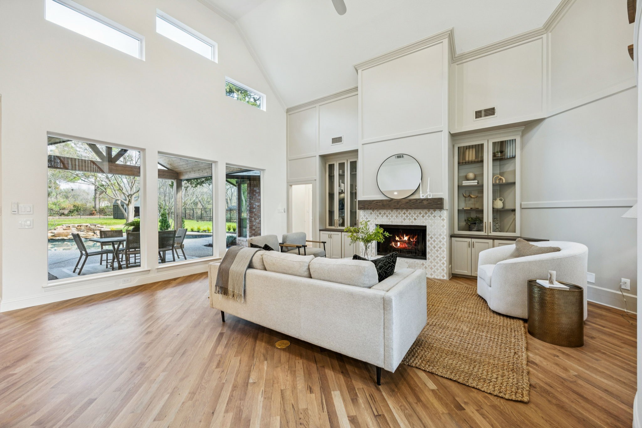 104 Royal Oaks Drive