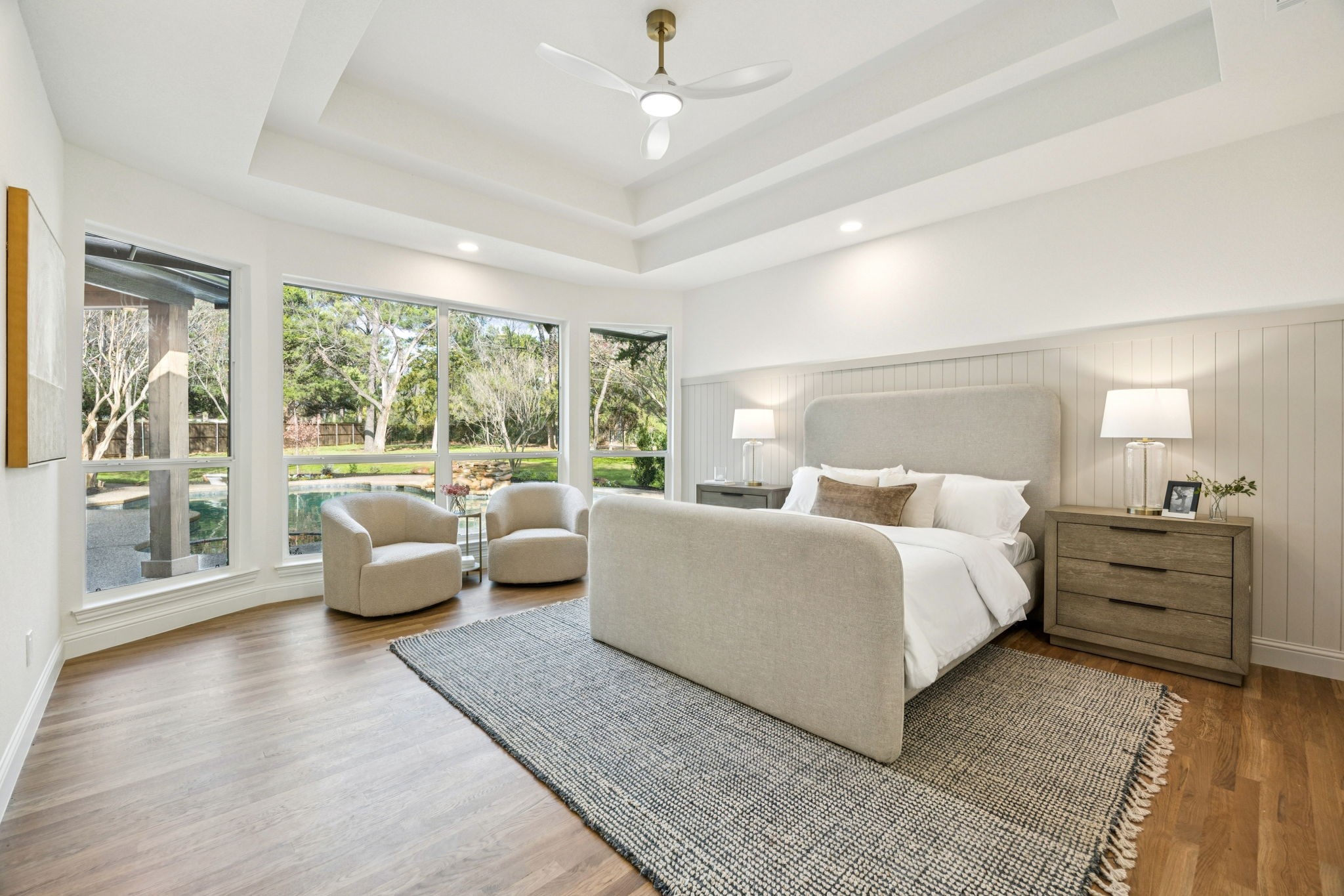 104 Royal Oaks Drive