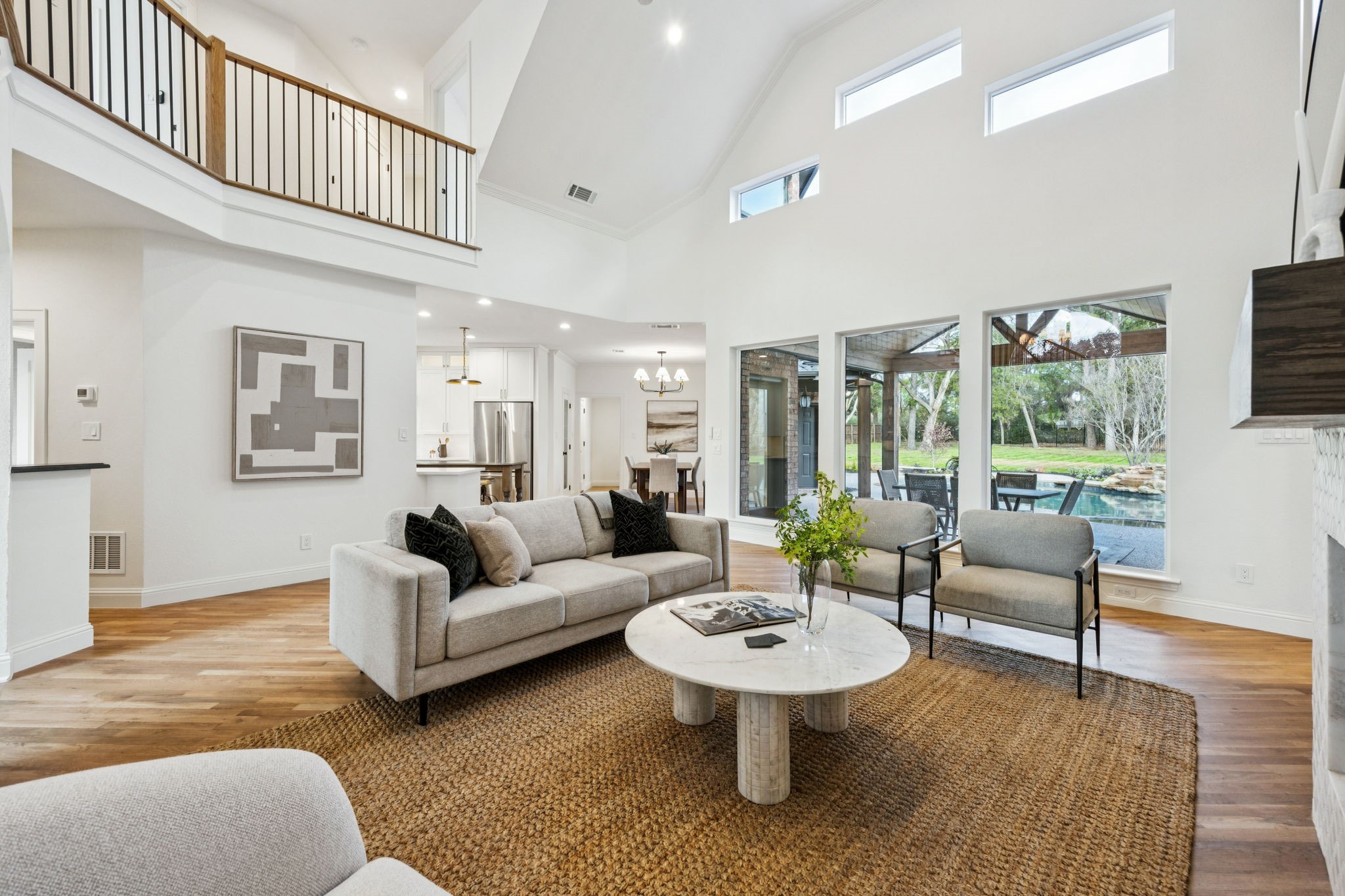 104 Royal Oaks Drive